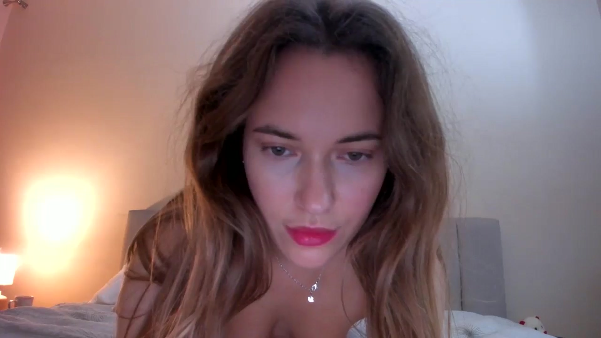 Gallery image thumbnail from SkySunFlower's myfreecams stream on, 10/22/2025, 23:20 image 18 of 20