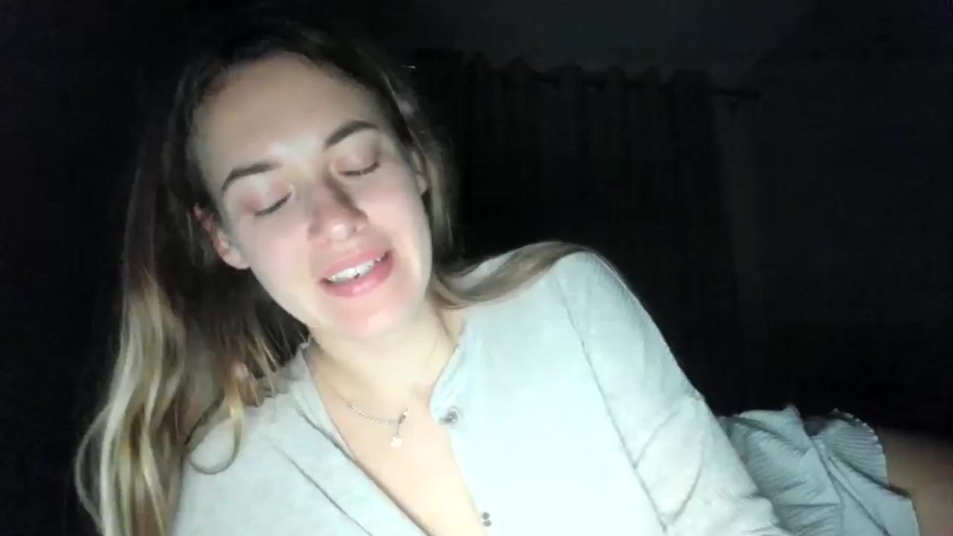 Gallery image thumbnail from SkySunFlower's myfreecams stream on, 11/02/2025, 01:41 image 19 of 20