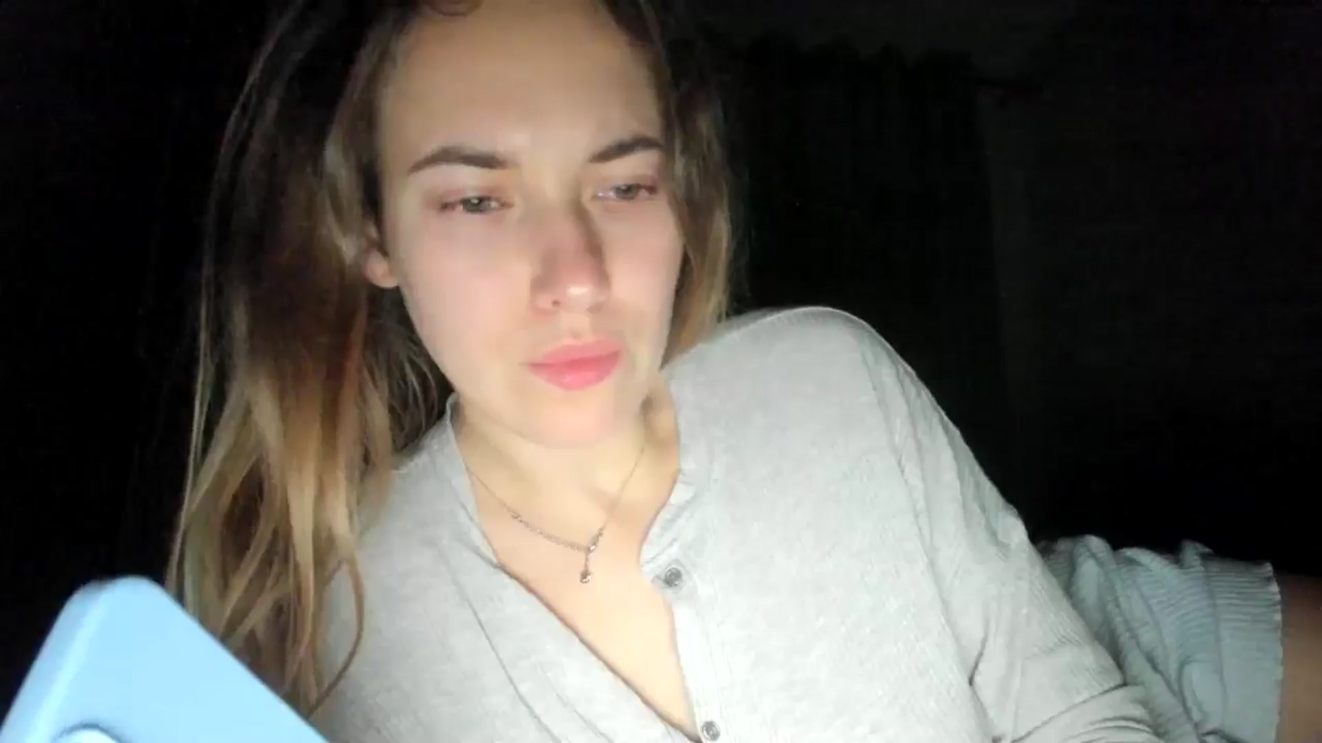 Gallery image thumbnail from SkySunFlower's myfreecams stream on, 11/02/2025, 01:53 image 19 of 20