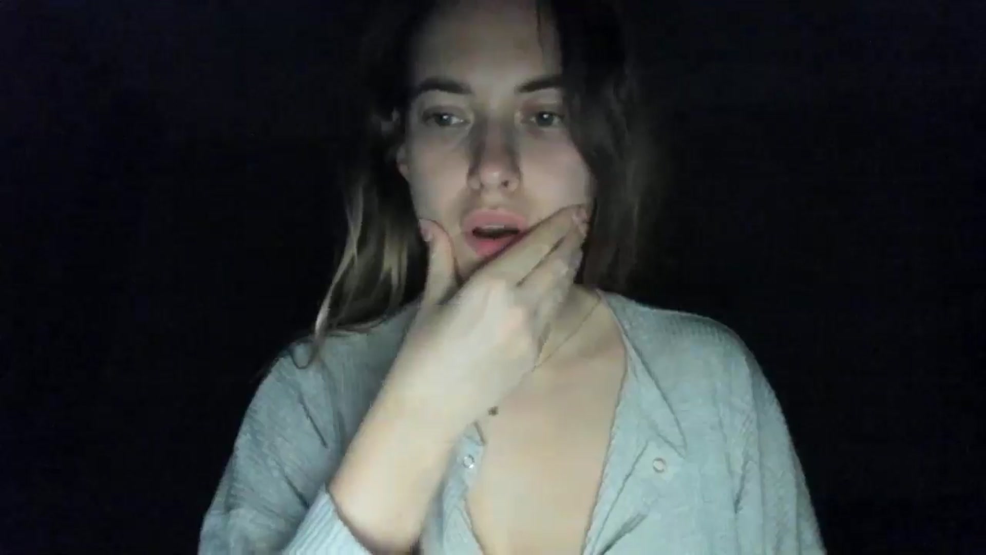 Gallery image thumbnail from SkySunFlower's myfreecams stream on, 11/02/2025, 02:58 image 6 of 20