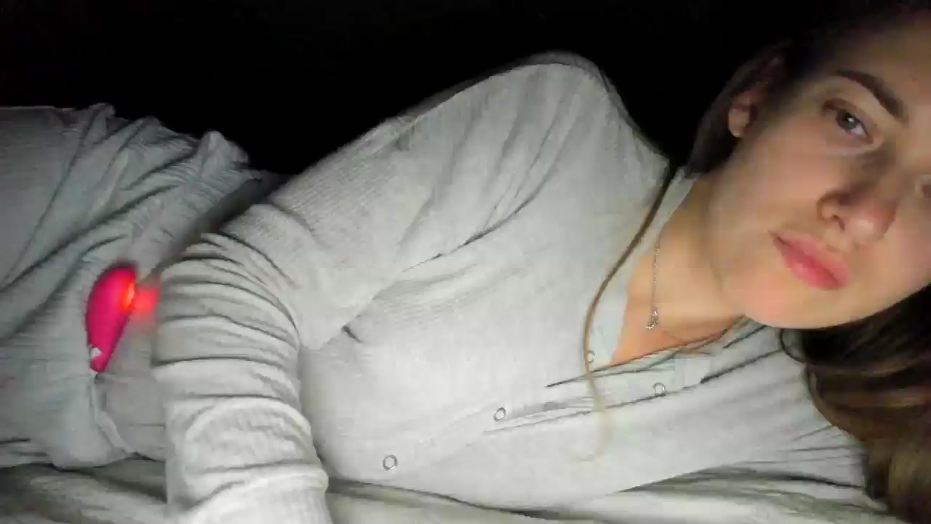 Gallery image thumbnail from SkySunFlower's myfreecams stream on, 11/02/2025, 02:58 image 5 of 20