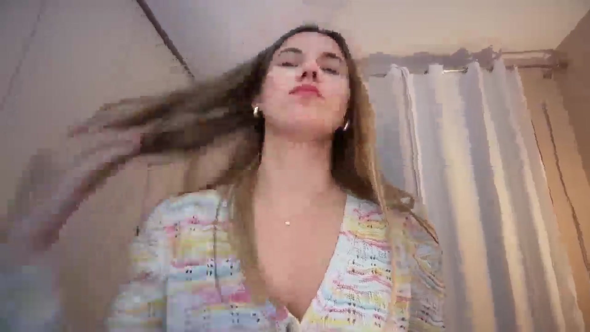 Gallery image thumbnail from SkySunFlower's myfreecams stream on, 11/07/2025, 24:12 image 8 of 20