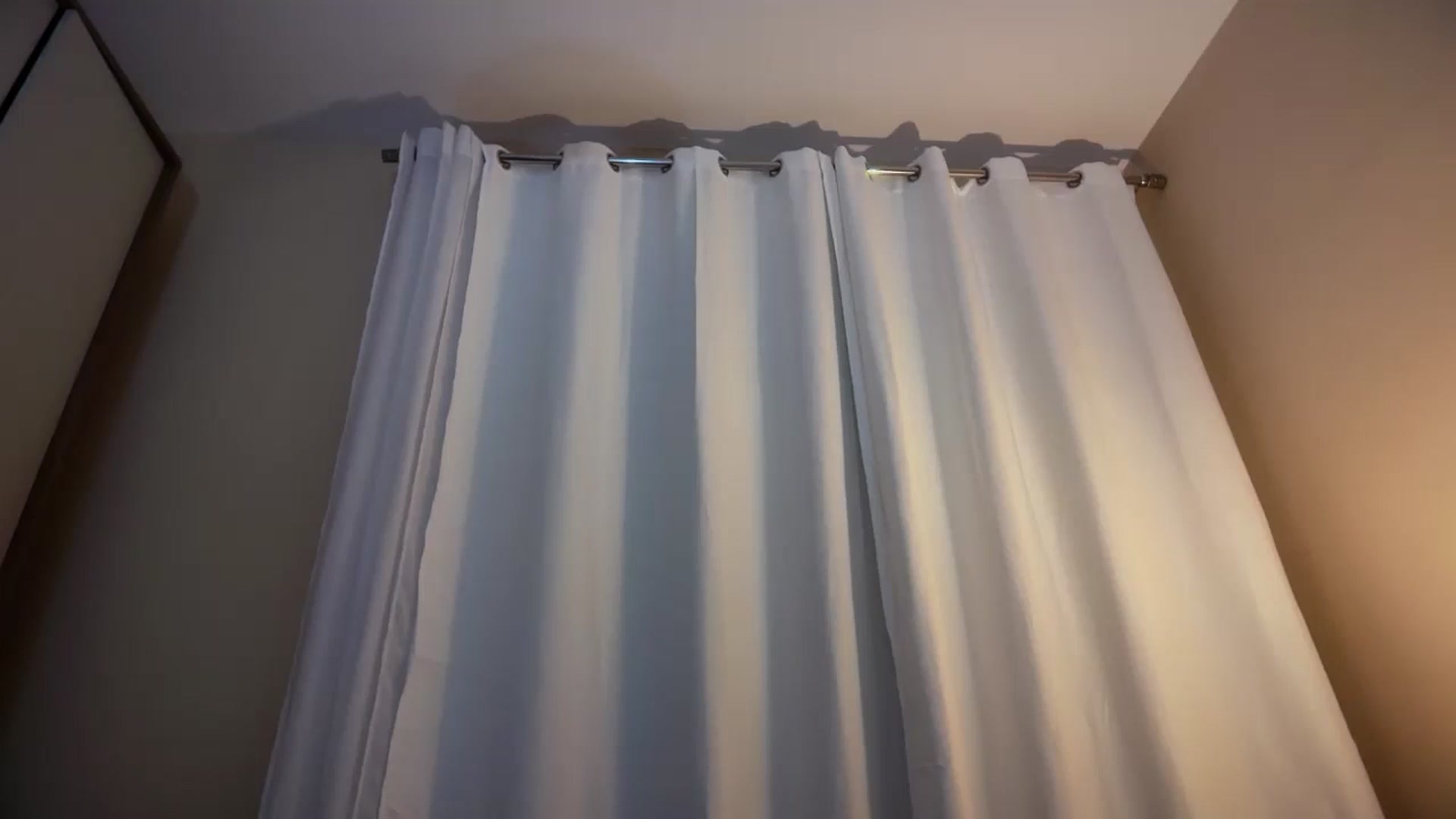 Gallery image thumbnail from SkySunFlower's myfreecams stream on, 11/09/2025, 23:47 image 17 of 20