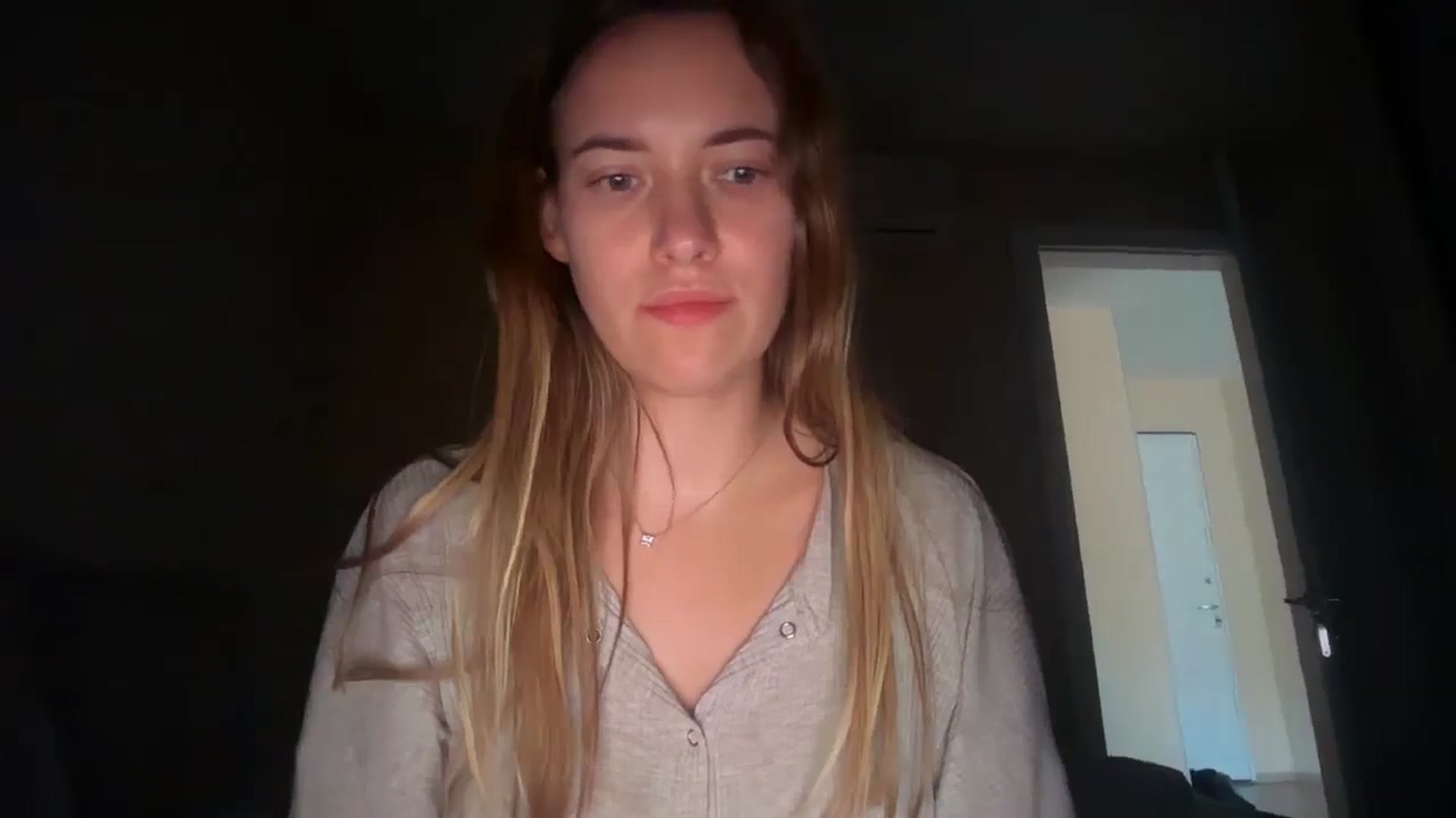Gallery image thumbnail from SkySunFlower's myfreecams stream on, 11/11/2025, 06:28 image 13 of 20
