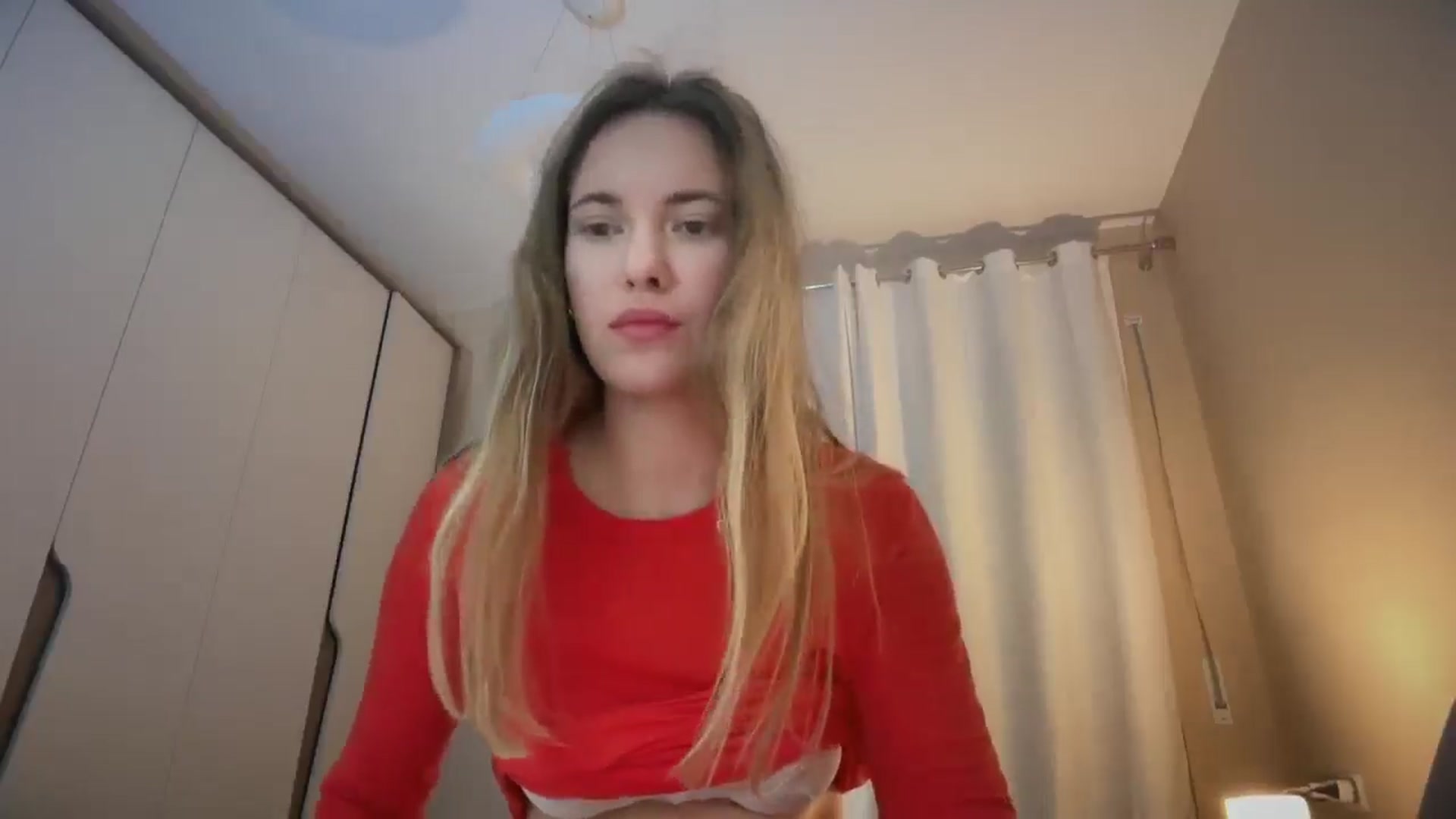 Gallery image thumbnail from SkySunFlower's myfreecams stream on, 11/11/2025, 22:53 image 20 of 20