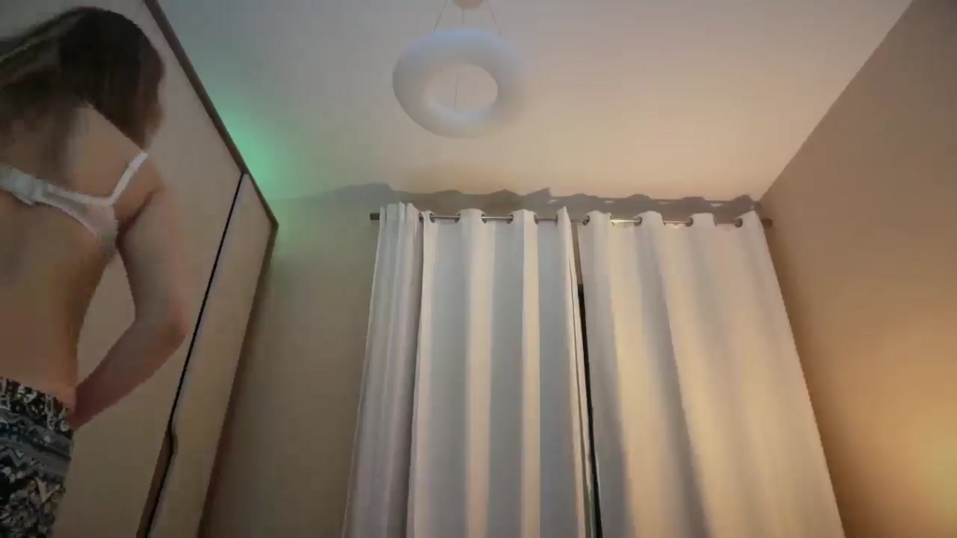 Gallery image thumbnail from SkySunFlower's myfreecams stream on, 11/12/2025, 05:23 image 14 of 20