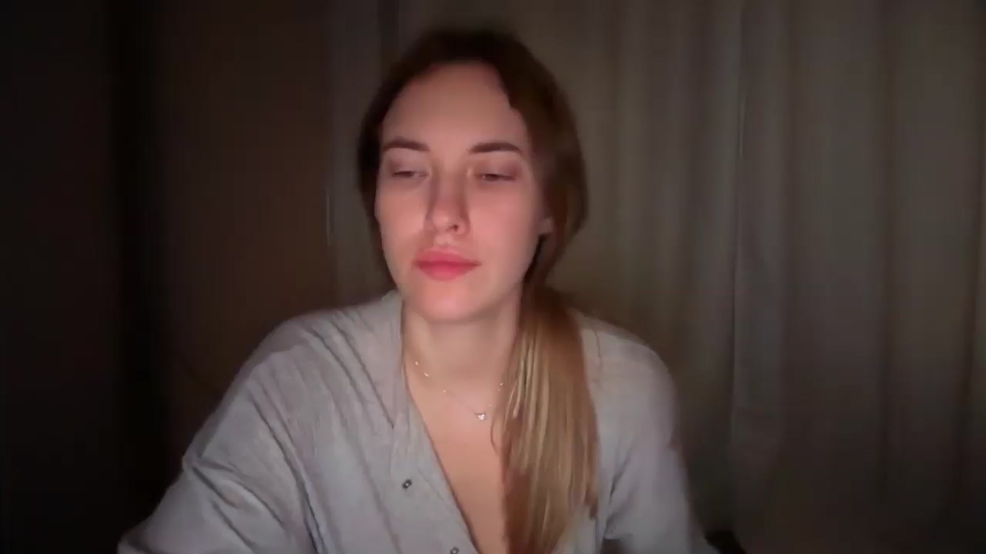 Gallery image thumbnail from SkySunFlower's myfreecams stream on, 11/13/2025, 09:26 image 5 of 20