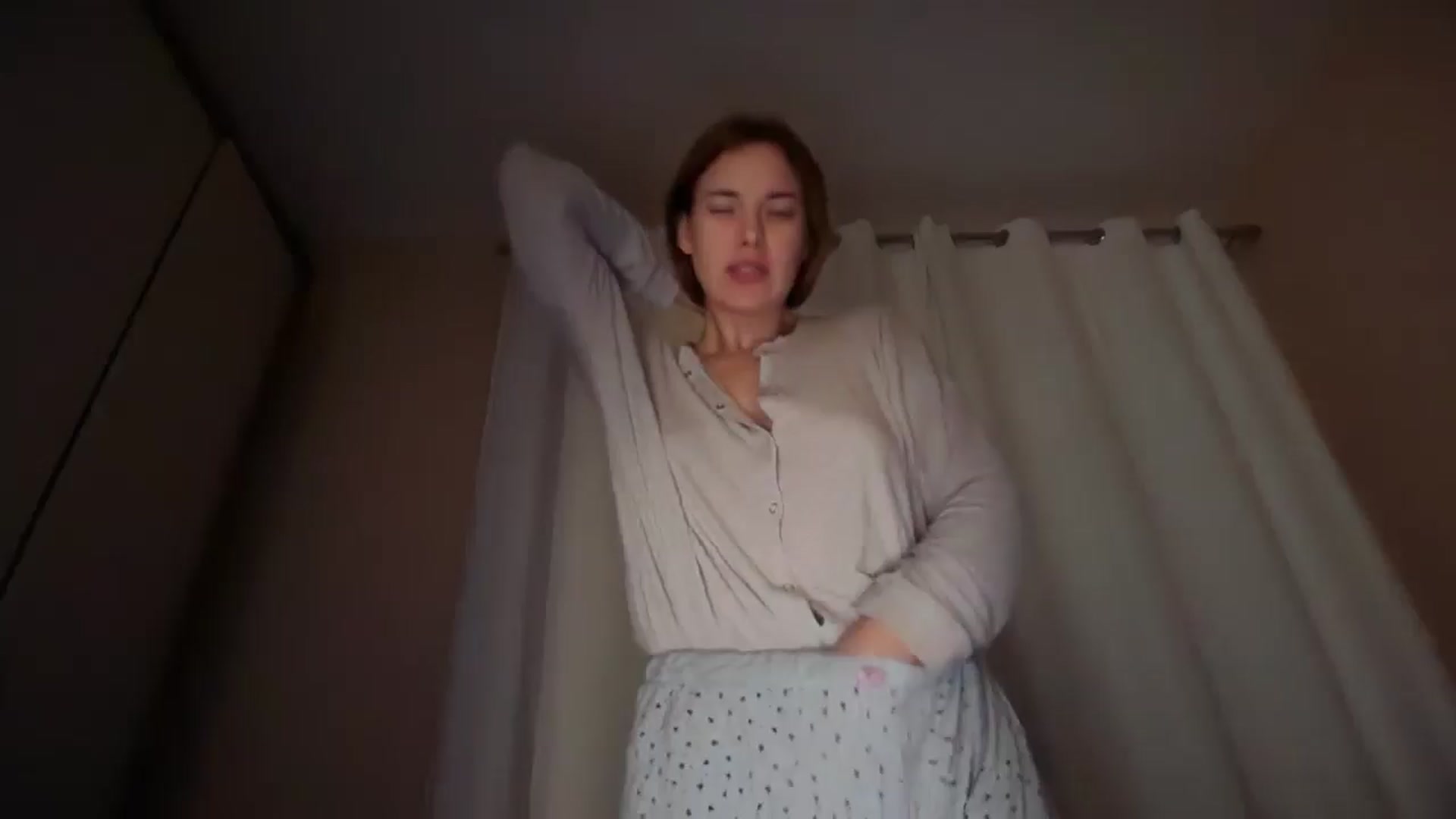 Gallery image thumbnail from SkySunFlower's myfreecams stream on, 11/13/2025, 09:26 image 4 of 20
