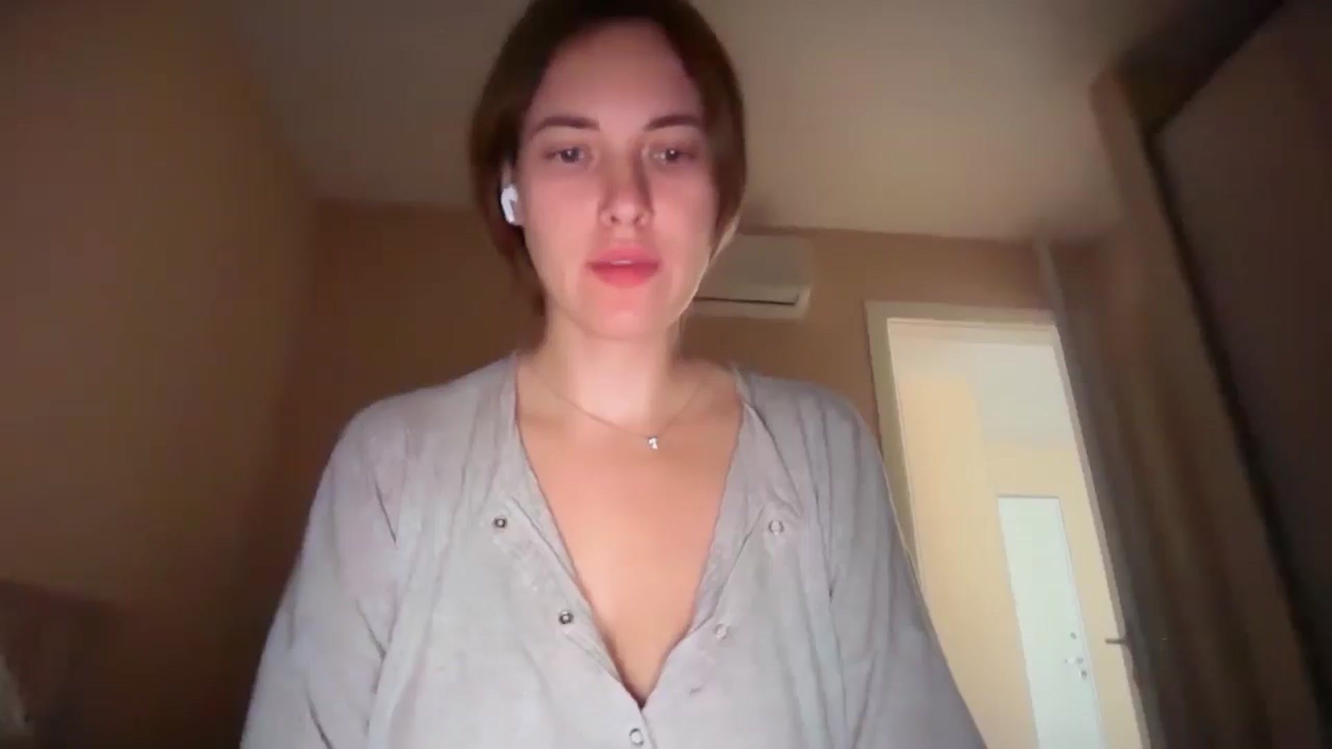 Gallery image thumbnail from SkySunFlower's myfreecams stream on, 11/13/2025, 09:26 image 11 of 20