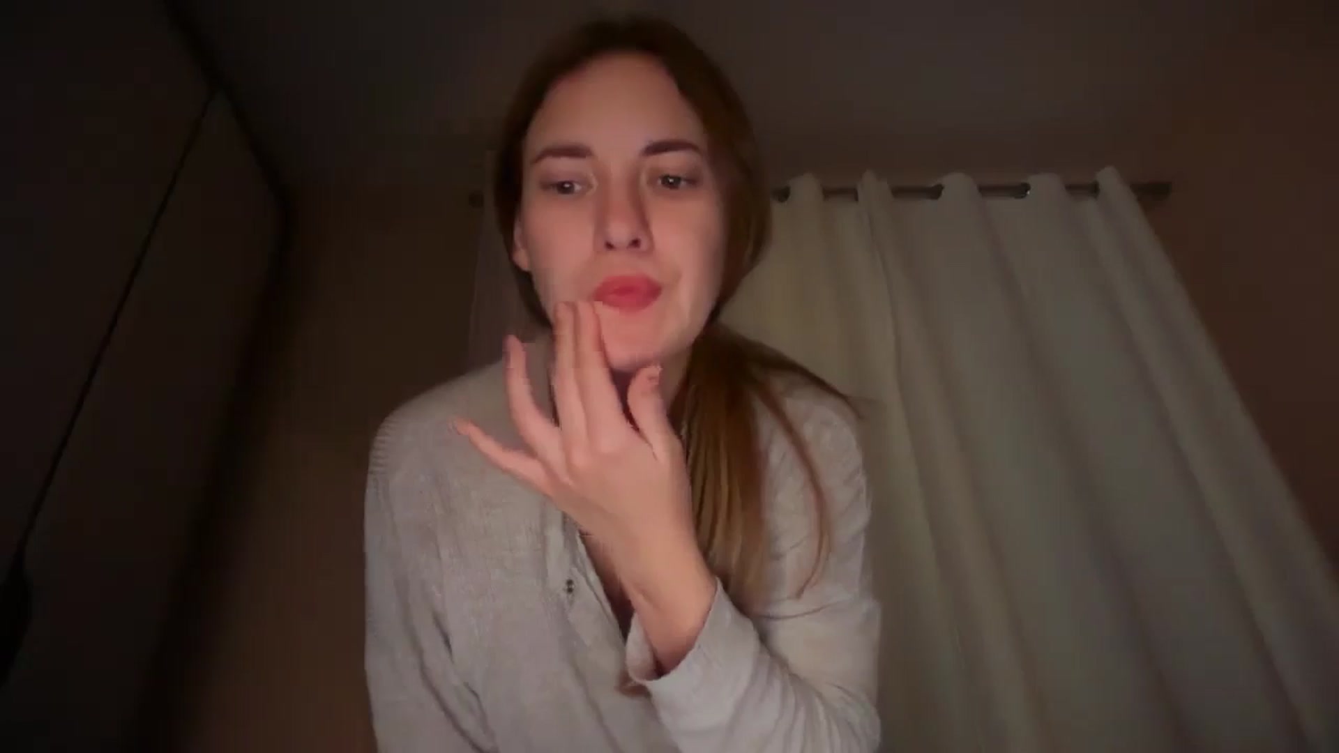 Gallery image thumbnail from SkySunFlower's myfreecams stream on, 11/13/2025, 09:26 image 6 of 20