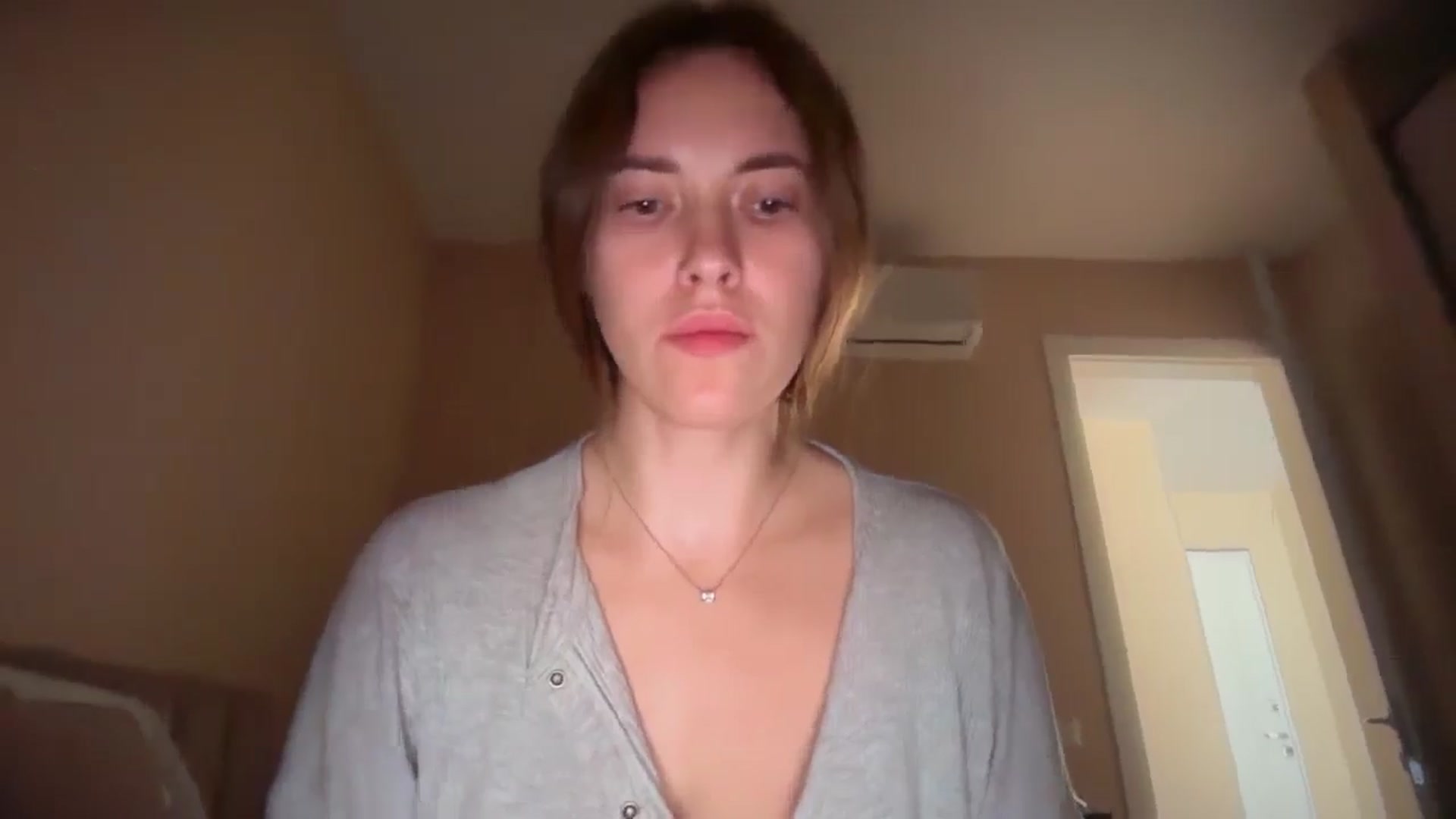 Gallery image thumbnail from SkySunFlower's myfreecams stream on, 11/13/2025, 10:21 image 15 of 20