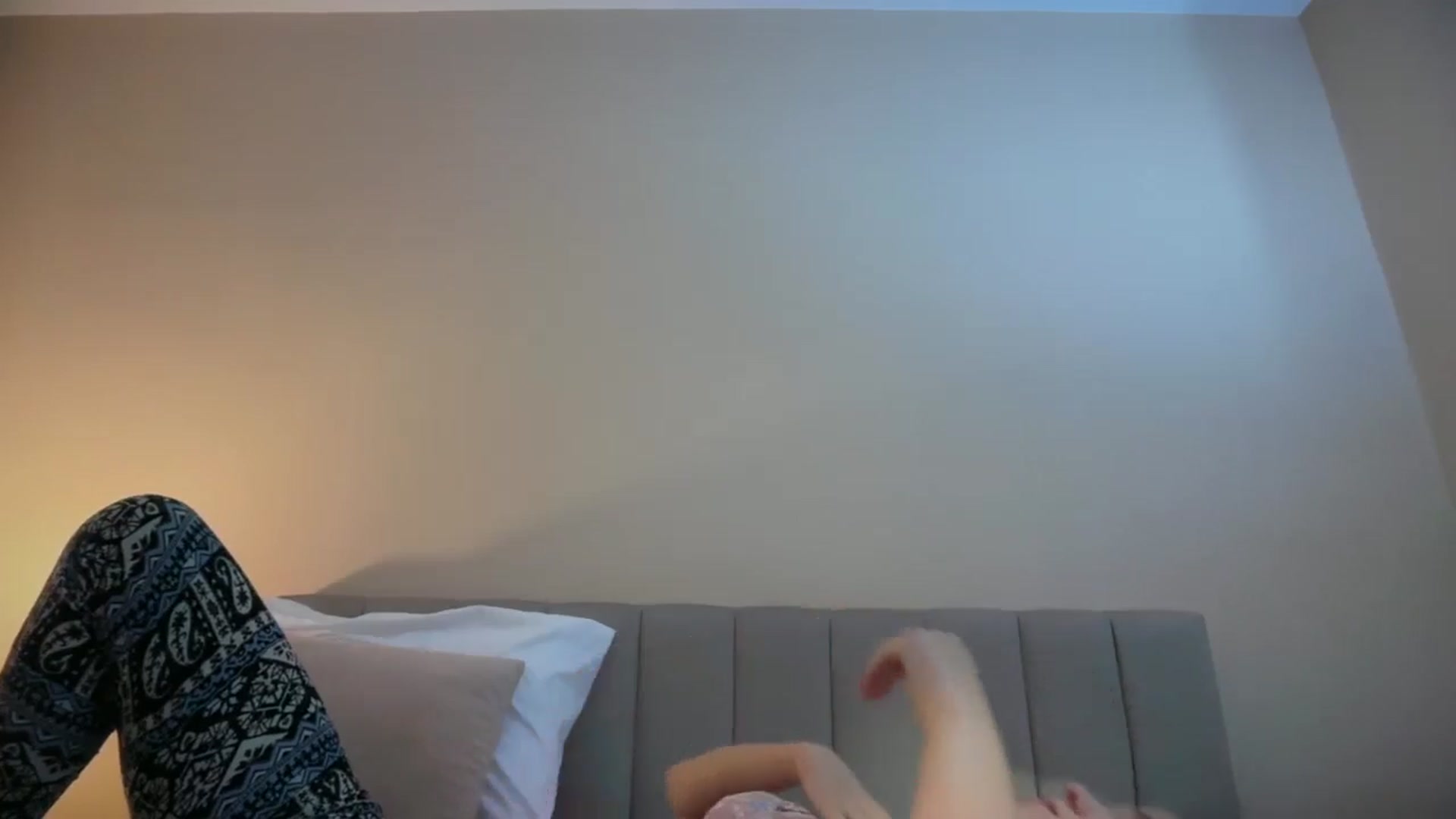 Gallery image thumbnail from SkySunFlower's myfreecams stream on, 11/14/2025, 02:05 image 3 of 20