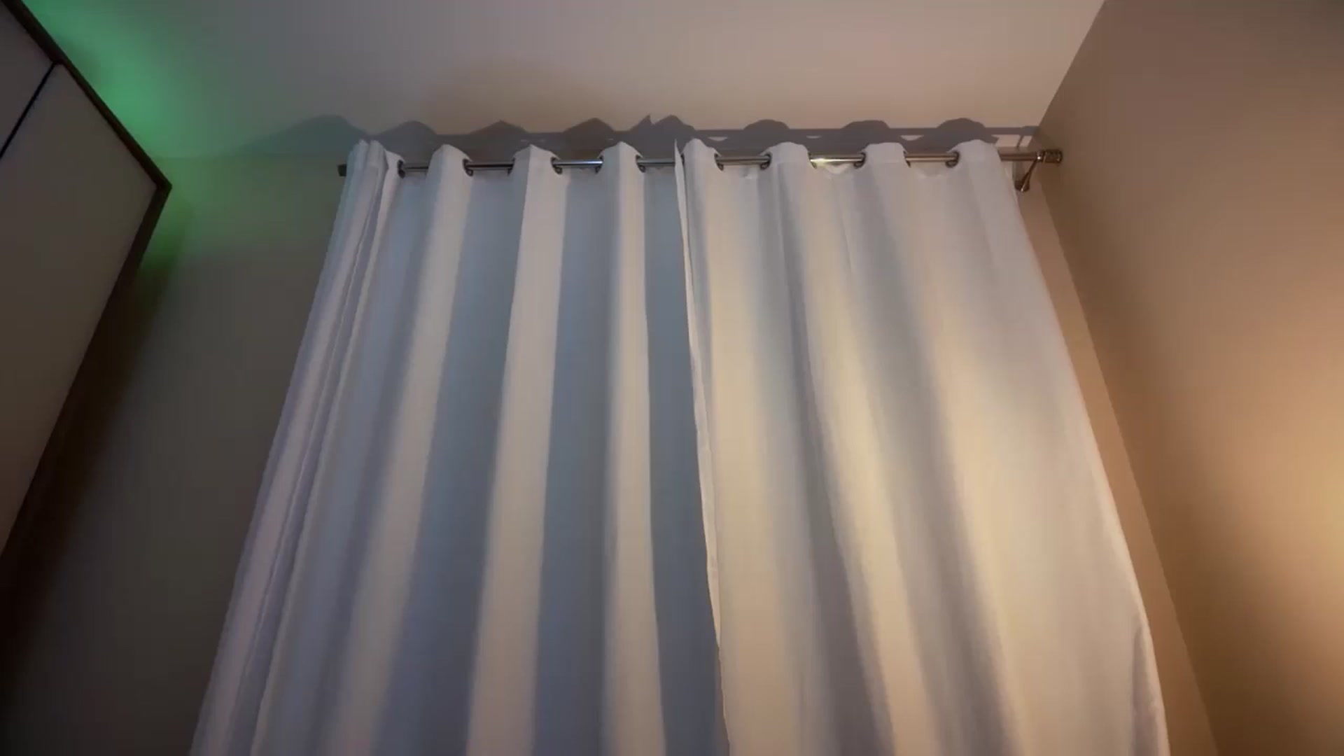 Gallery image thumbnail from SkySunFlower's myfreecams stream on, 11/16/2025, 05:17 image 12 of 20