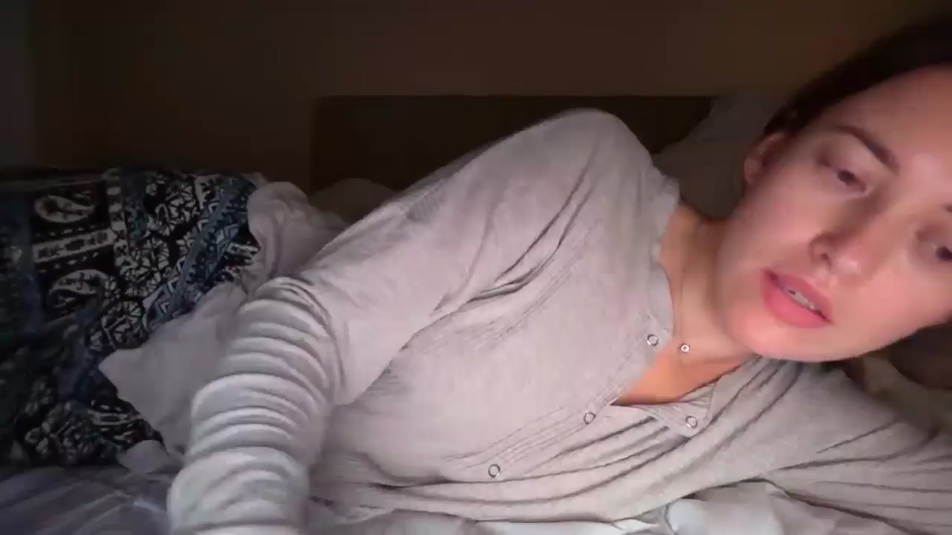 Gallery image thumbnail from SkySunFlower's myfreecams stream on, 11/16/2025, 08:01 image 3 of 20