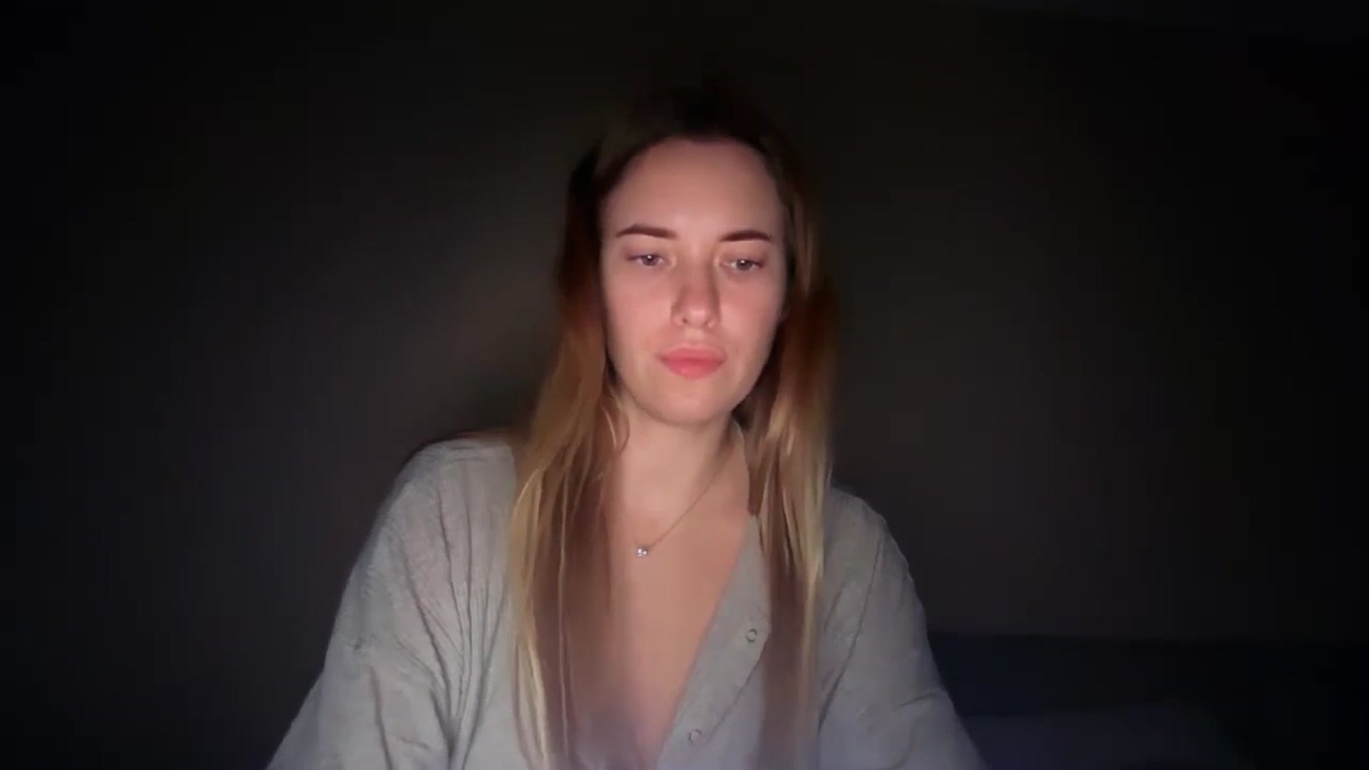 Gallery image thumbnail from SkySunFlower's myfreecams stream on, 11/18/2025, 06:42 image 5 of 20