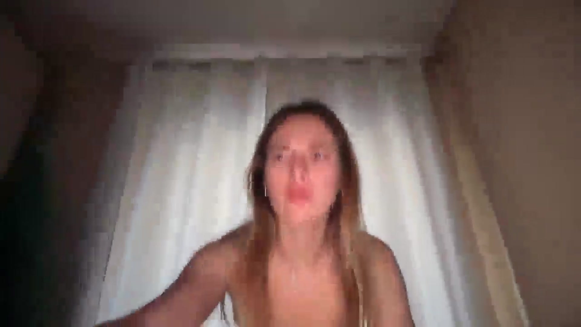 Gallery image thumbnail from SkySunFlower's myfreecams stream on, 11/19/2025, 11:23 image 3 of 20