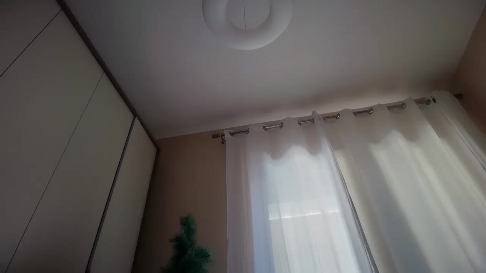 Gallery image thumbnail from SkySunFlower's myfreecams stream on, 11/20/2025, 14:19 image 13 of 20