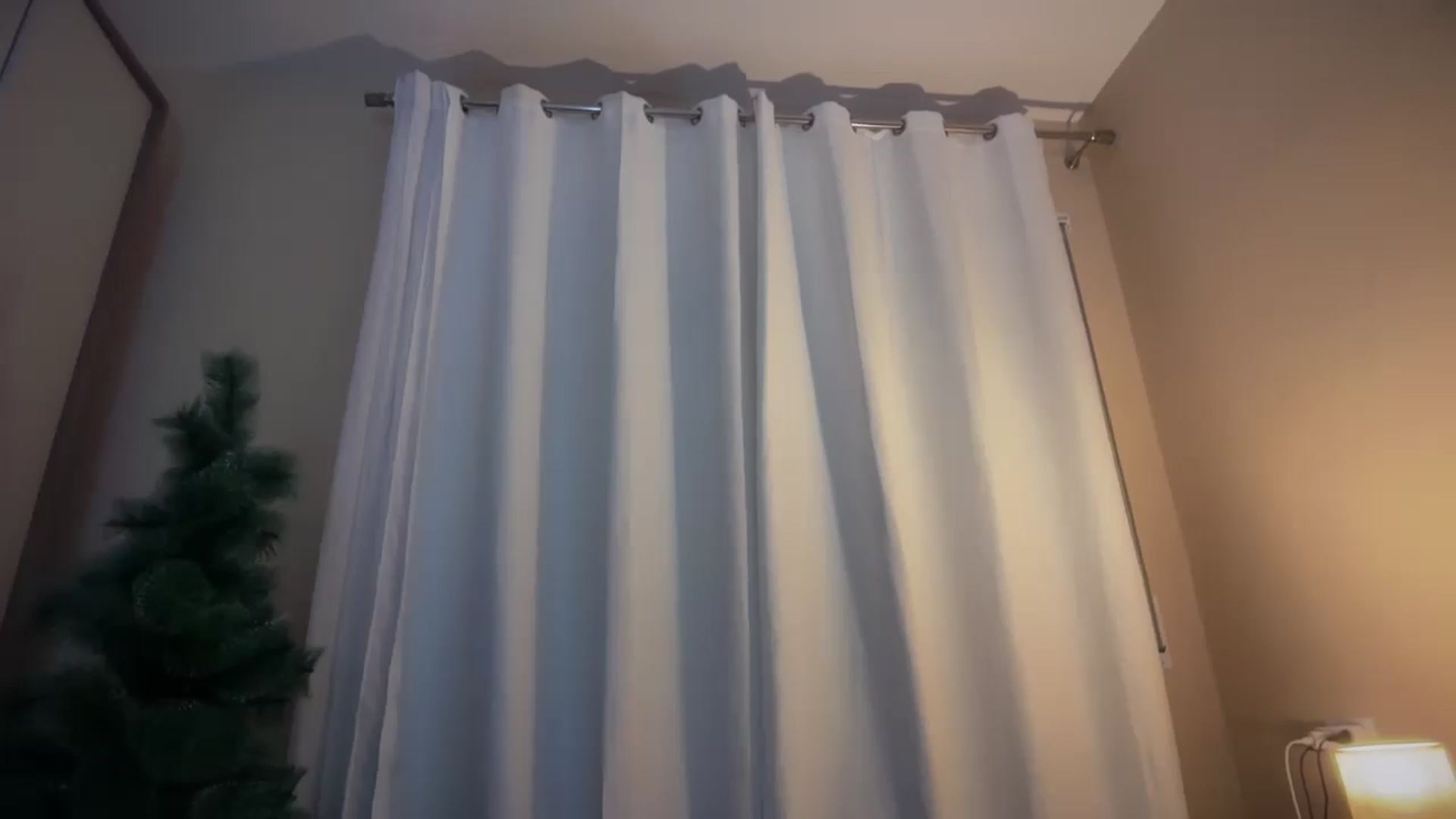 Gallery image thumbnail from SkySunFlower's myfreecams stream on, 11/20/2025, 22:46 image 4 of 20