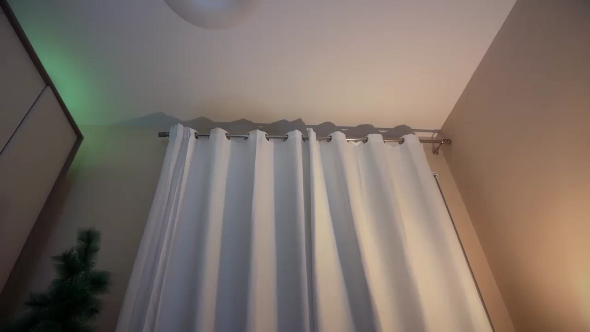 Gallery image thumbnail from SkySunFlower's myfreecams stream on, 11/20/2025, 22:57 image 1 of 20