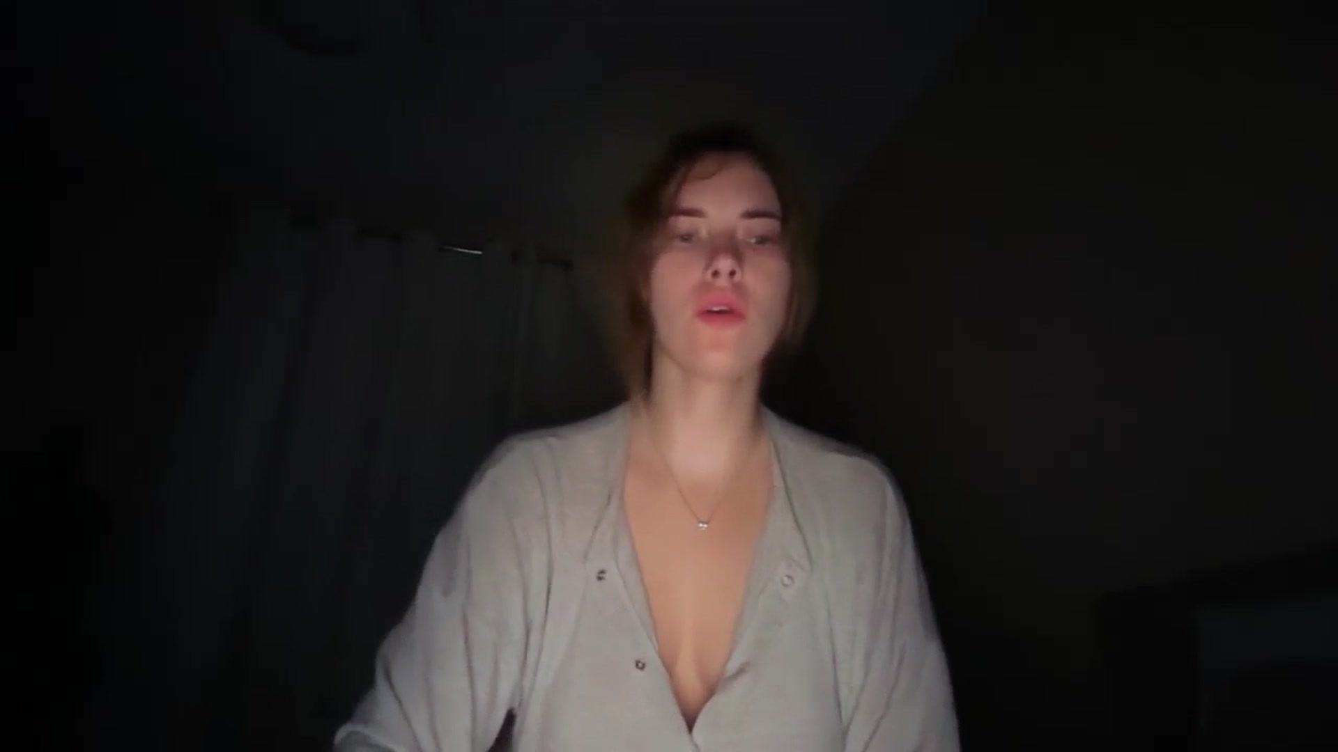 Gallery image thumbnail from SkySunFlower's myfreecams stream on, 11/21/2025, 04:01 image 7 of 20