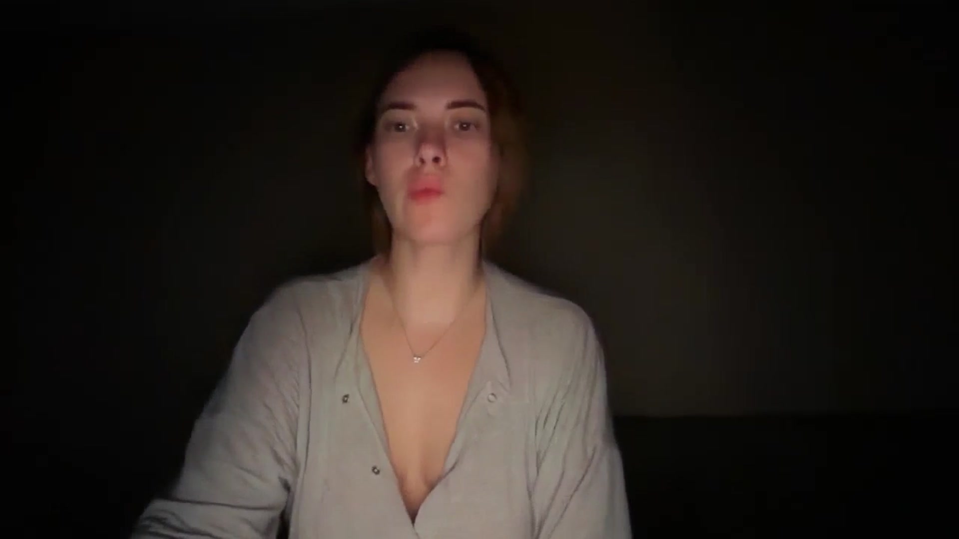 Gallery image thumbnail from SkySunFlower's myfreecams stream on, 11/21/2025, 04:01 image 11 of 20