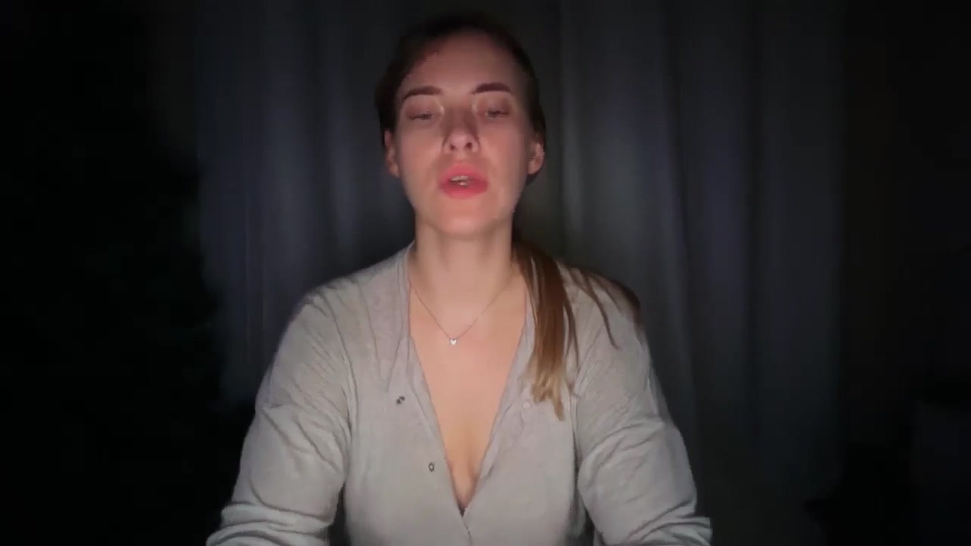 Gallery image thumbnail from SkySunFlower's myfreecams stream on, 11/21/2025, 04:01 image 20 of 20