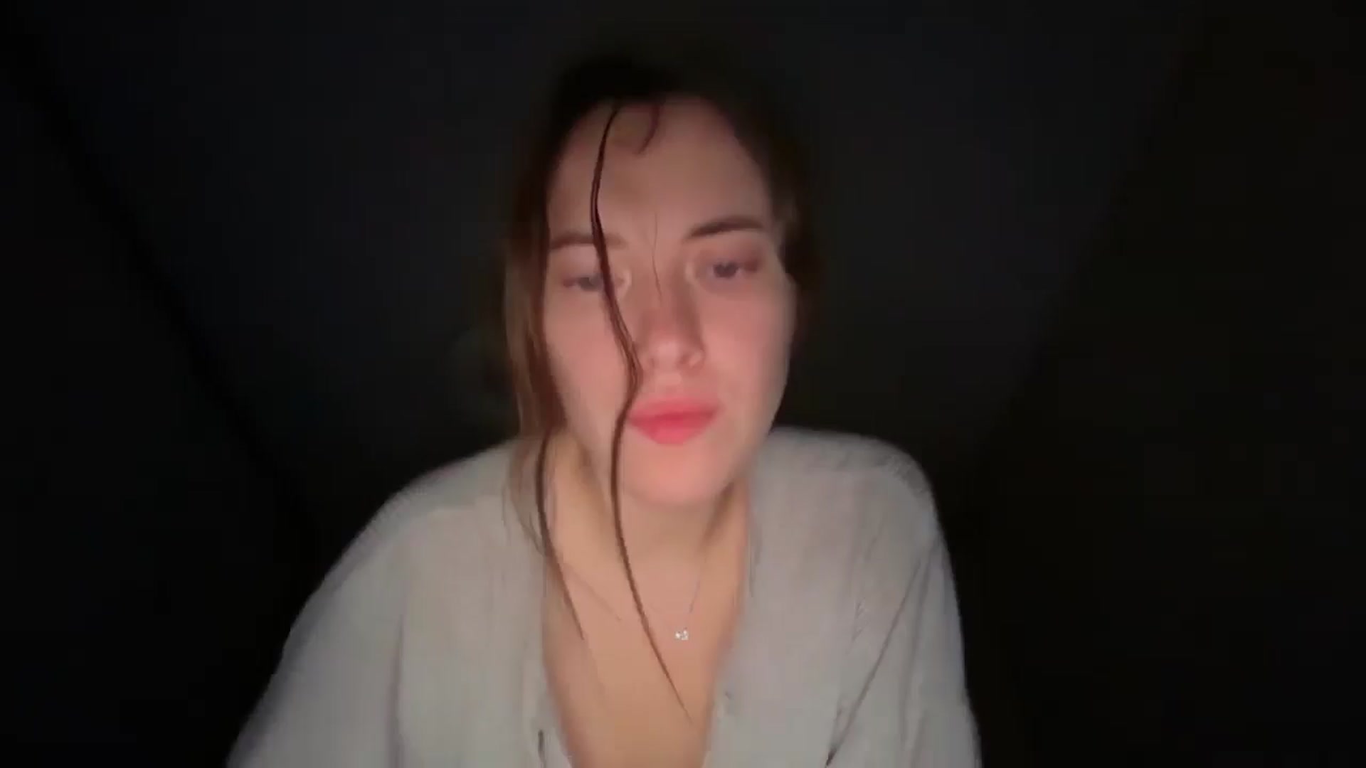 Gallery image thumbnail from SkySunFlower's myfreecams stream on, 11/21/2025, 04:01 image 3 of 20