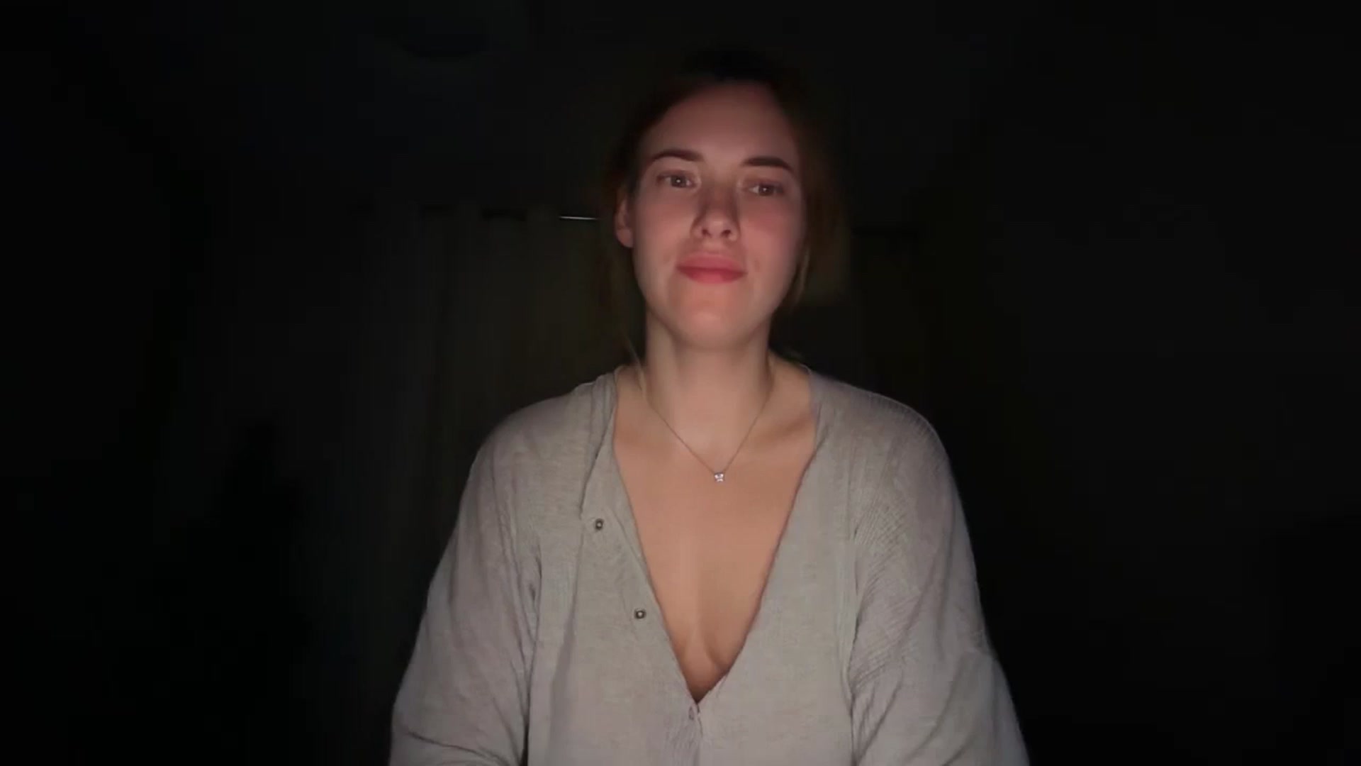 Gallery image thumbnail from SkySunFlower's myfreecams stream on, 11/21/2025, 04:30 image 2 of 20