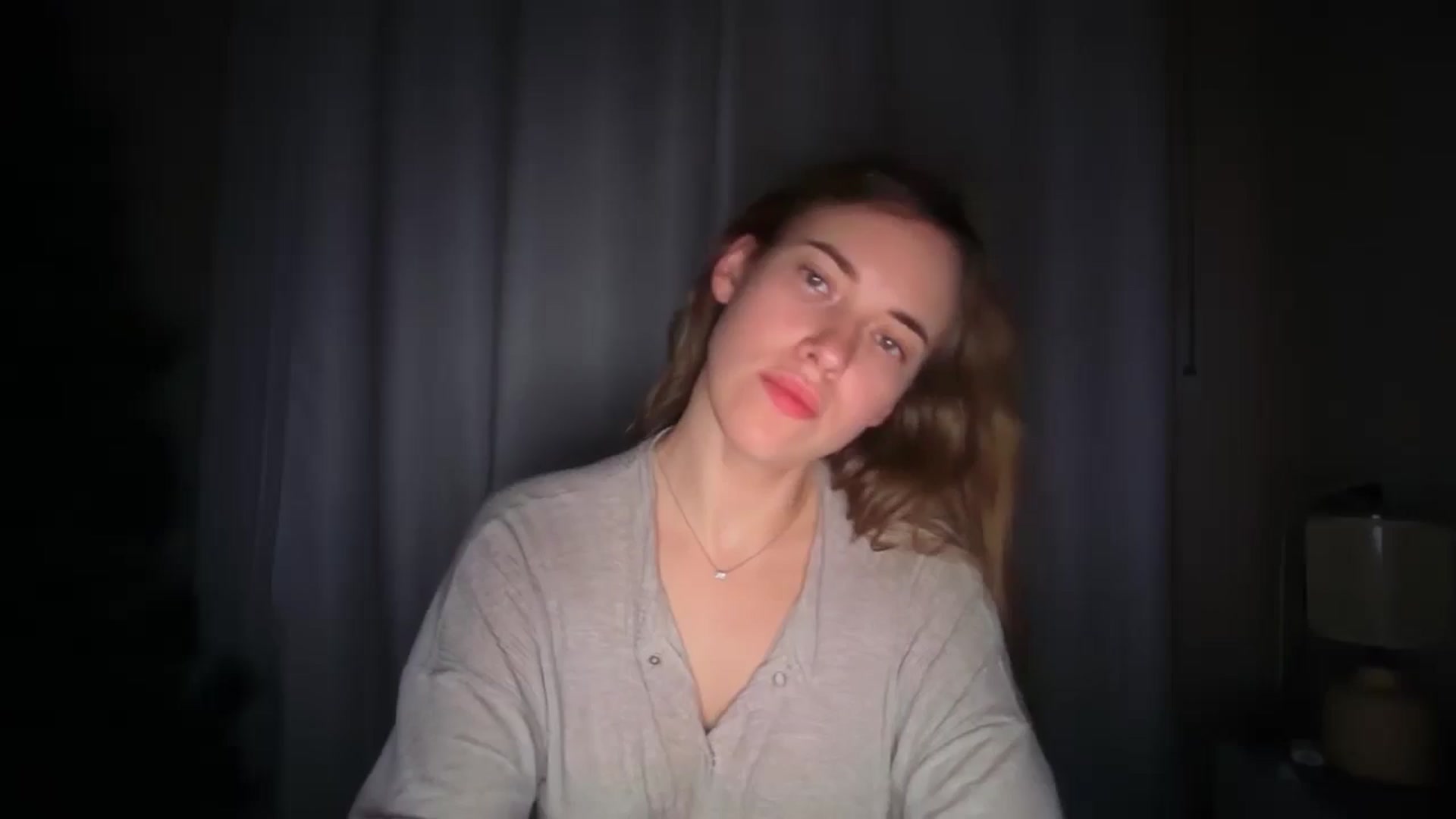 Gallery image thumbnail from SkySunFlower's myfreecams stream on, 11/21/2025, 05:08 image 1 of 20