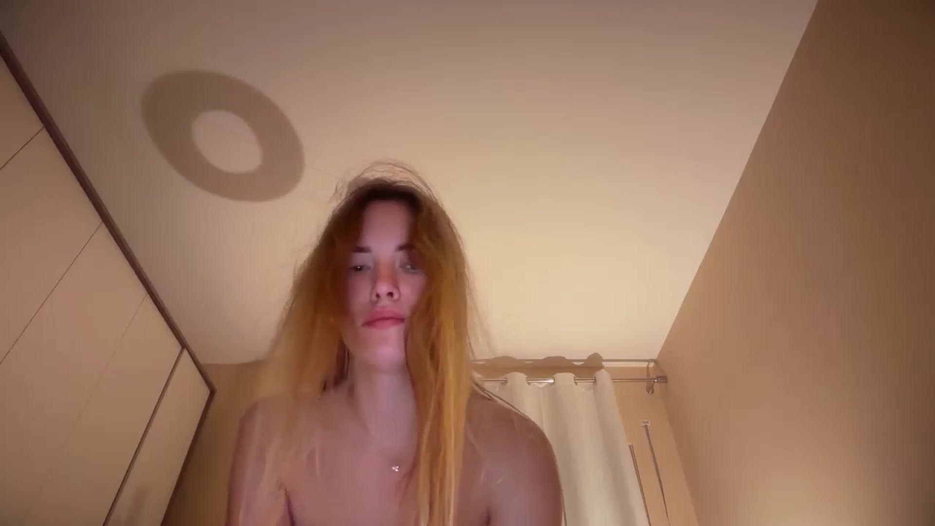 Gallery image thumbnail from SkySunFlower's myfreecams stream on, 11/21/2025, 17:41 image 15 of 20