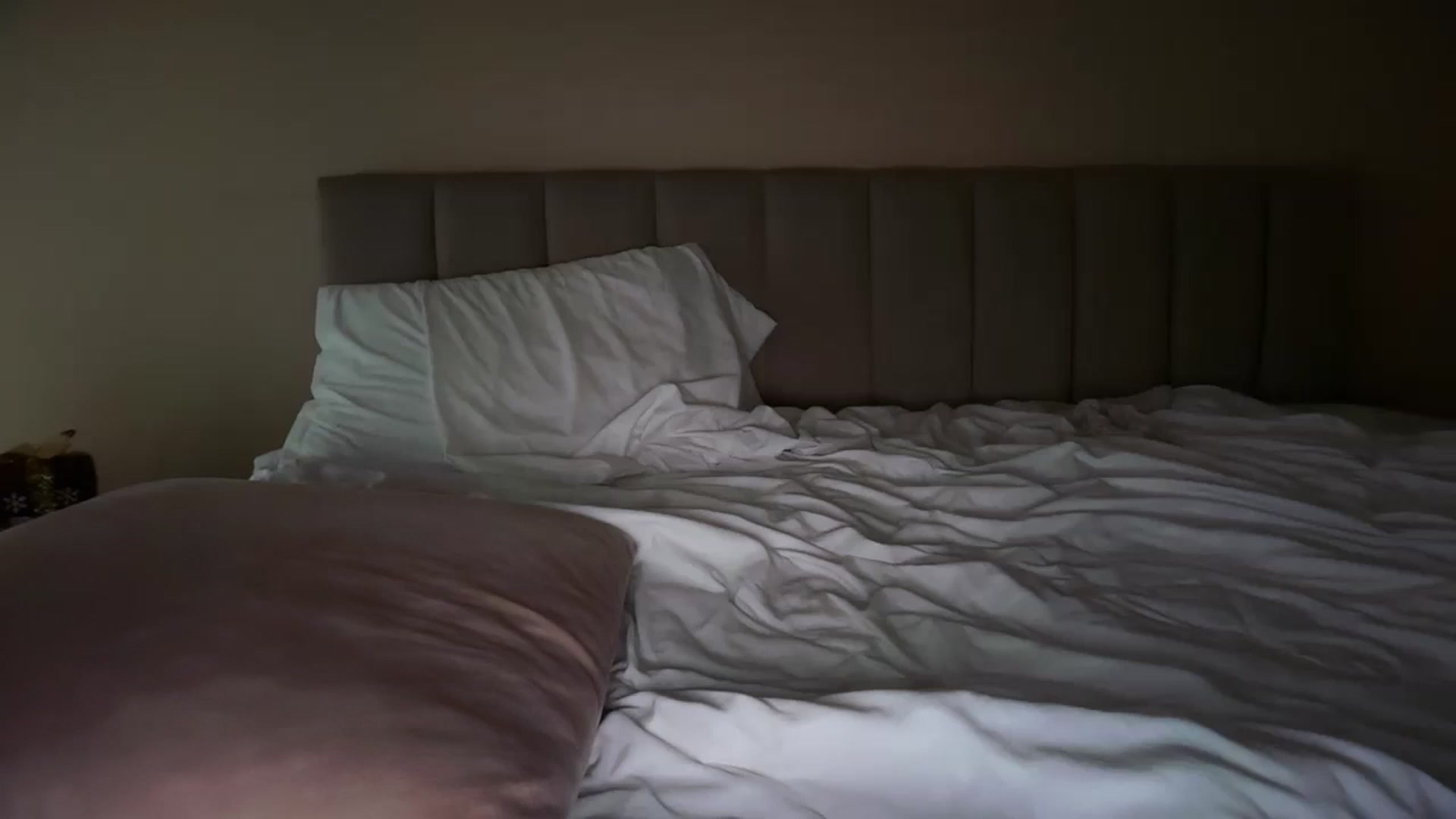 Gallery image thumbnail from SkySunFlower's myfreecams stream on, 11/22/2025, 08:23 image 13 of 20