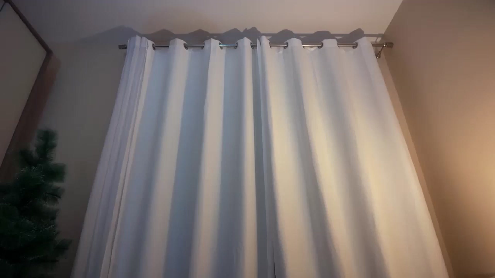Gallery image thumbnail from SkySunFlower's myfreecams stream on, 11/23/2025, 16:52 image 13 of 20
