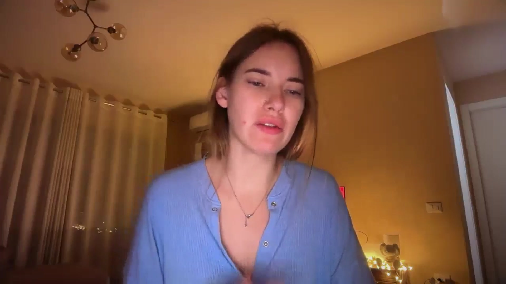 Gallery image thumbnail from SkySunFlower's myfreecams stream on, 11/24/2025, 02:50 image 13 of 20