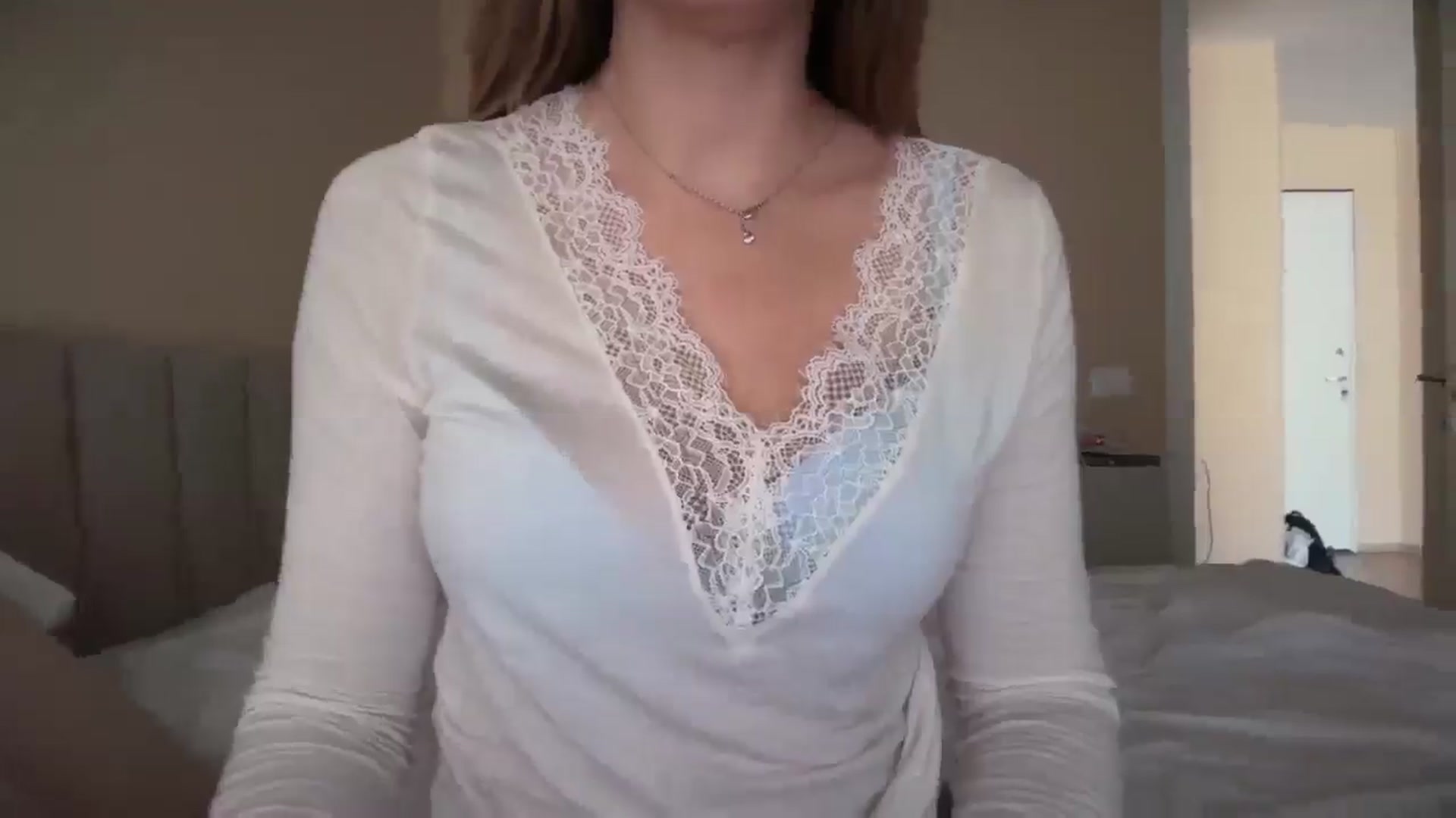 Gallery image thumbnail from SkySunFlower's myfreecams stream on, 11/24/2025, 12:17 image 16 of 20