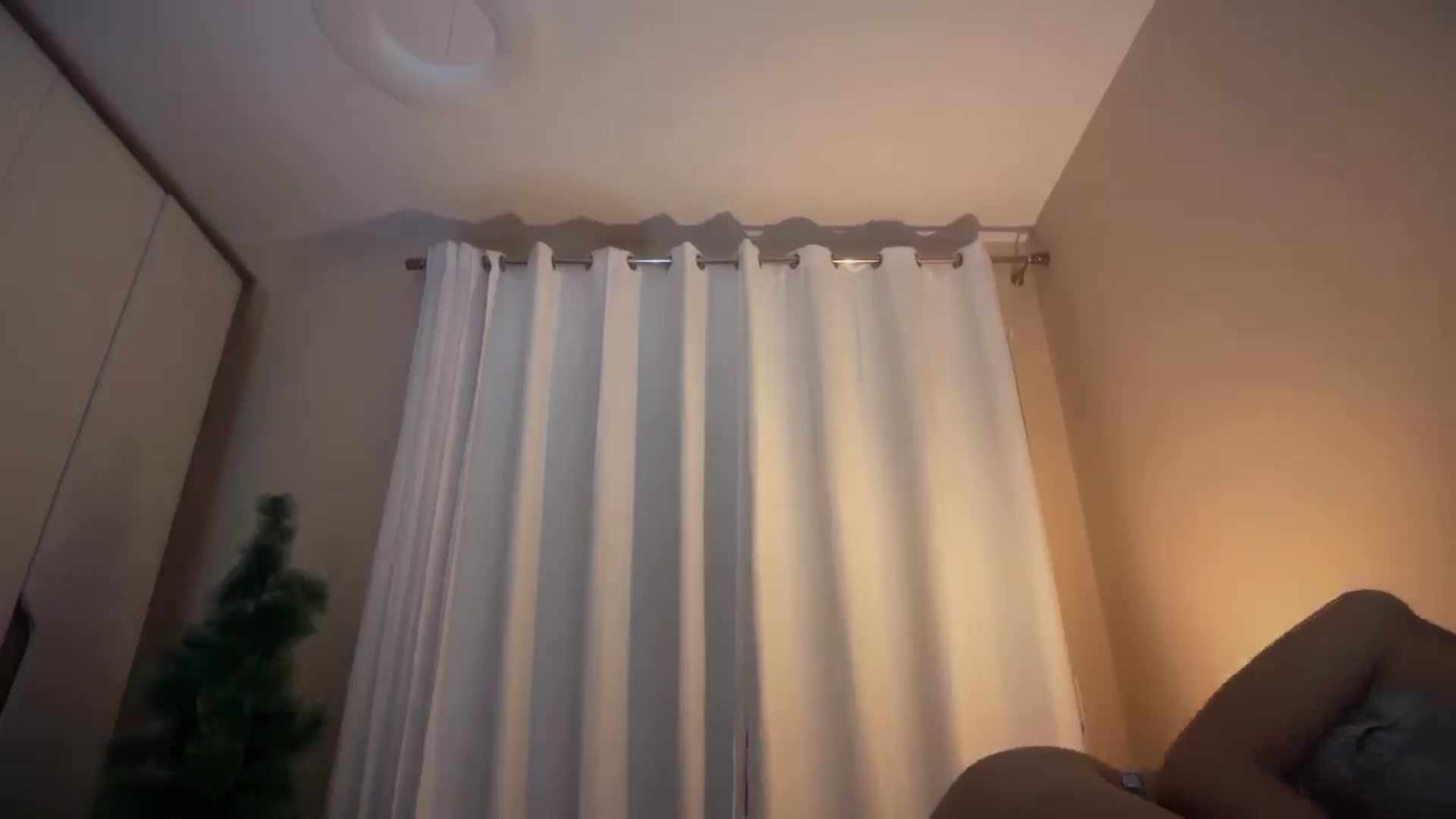 Gallery image thumbnail from SkySunFlower's myfreecams stream on, 11/25/2025, 23:33 image 18 of 20