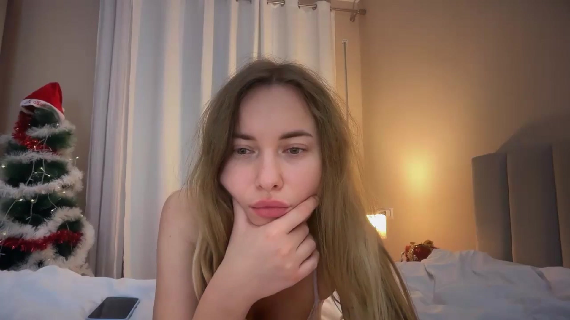 Gallery image thumbnail from SkySunFlower's myfreecams stream on, 12/04/2025, 03:06 image 20 of 20