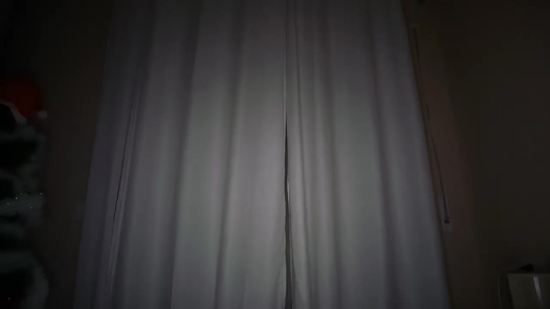Gallery image thumbnail from SkySunFlower's myfreecams stream on, 12/05/2025, 10:33 image 20 of 20