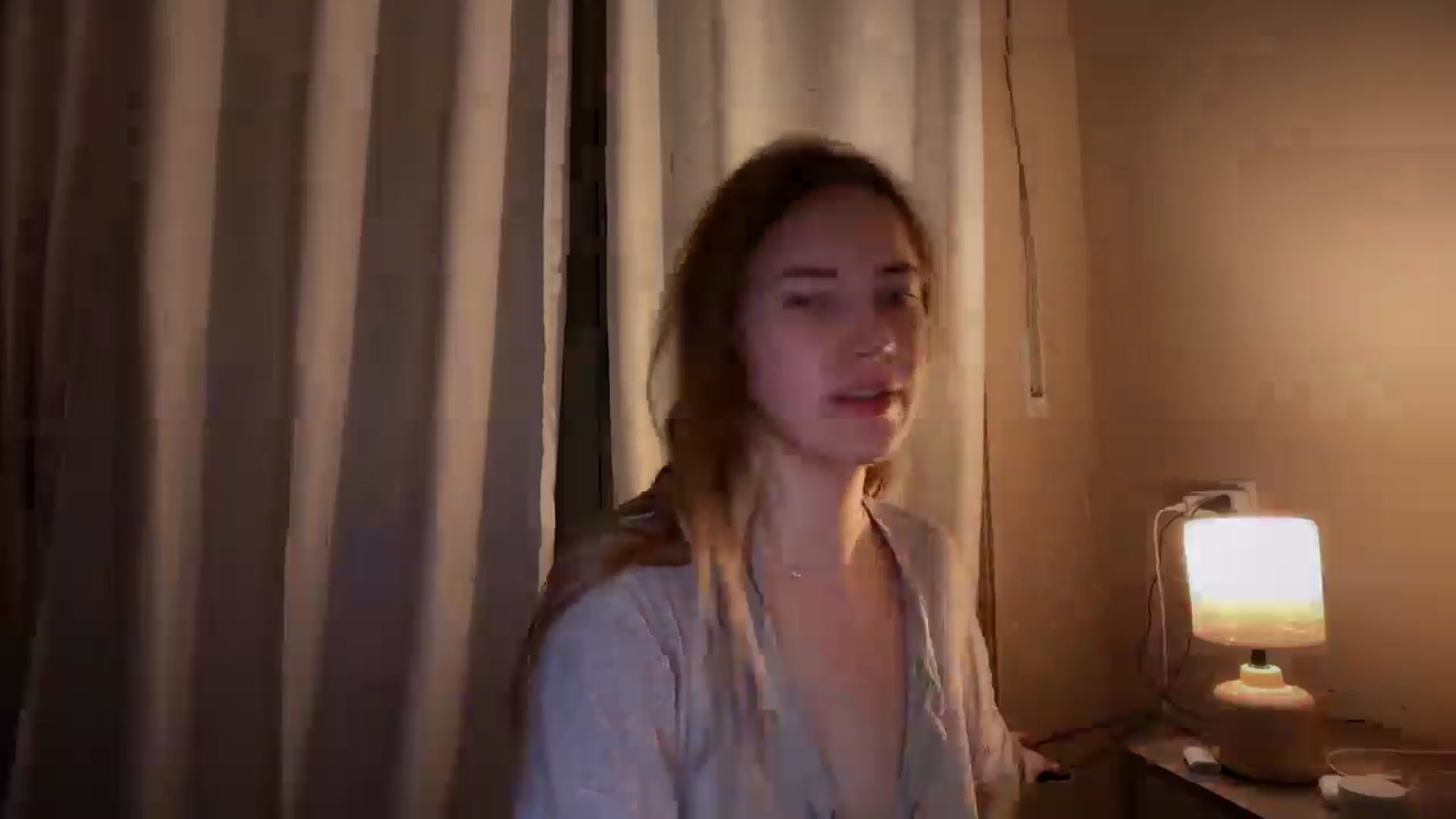 Gallery image thumbnail from SkySunFlower's myfreecams stream on, 12/06/2025, 17:18 image 10 of 20