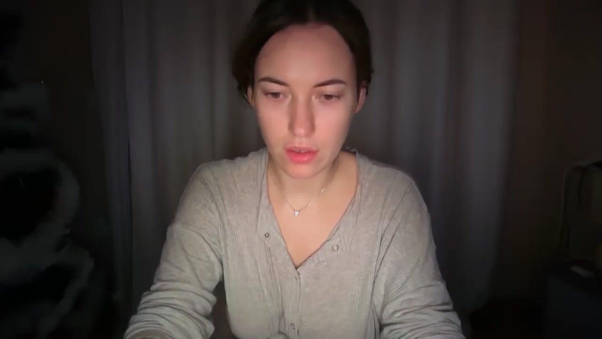 Gallery image thumbnail from SkySunFlower's myfreecams stream on, 12/10/2025, 08:06 image 8 of 20