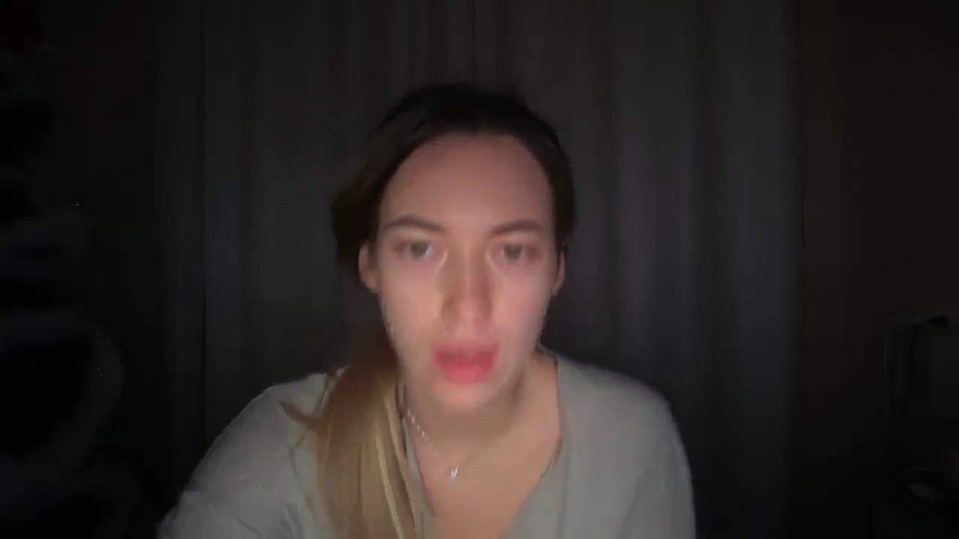 Gallery image thumbnail from SkySunFlower's myfreecams stream on, 12/10/2025, 08:06 image 7 of 20