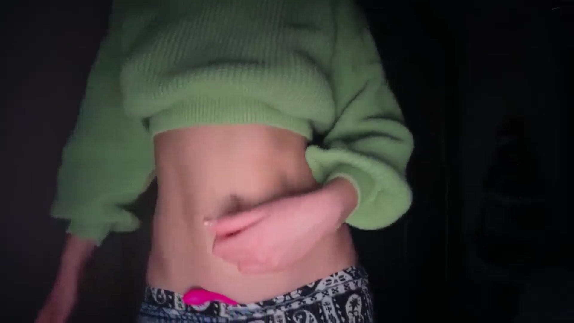 Gallery image thumbnail from SkySunFlower's myfreecams stream on, 12/13/2025, 13:07 image 19 of 20
