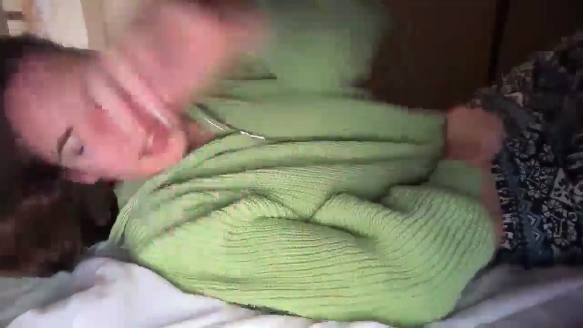 Gallery image thumbnail from SkySunFlower's myfreecams stream on, 12/13/2025, 13:07 image 5 of 20