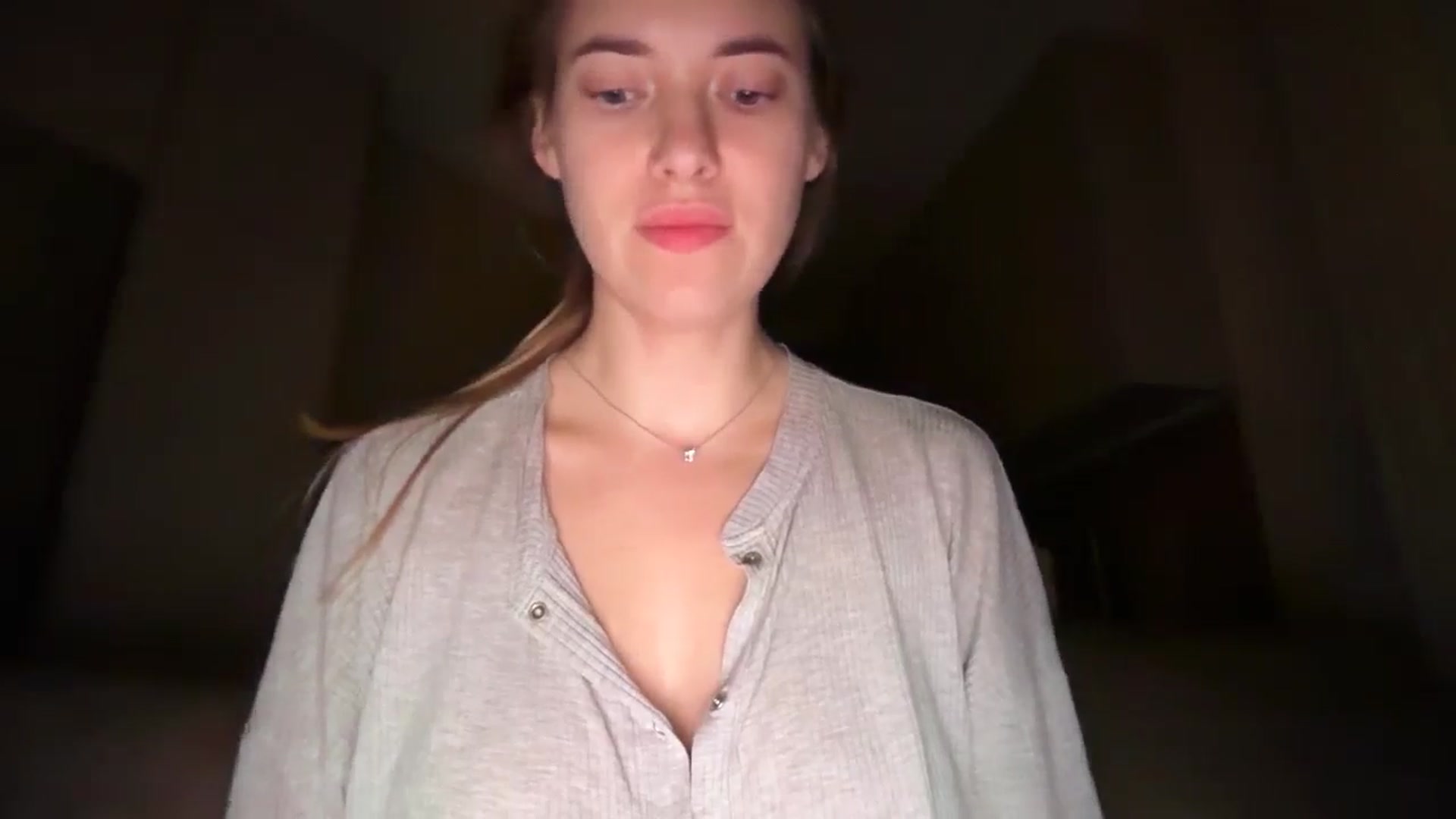 Gallery image thumbnail from SkySunFlower's myfreecams stream on, 12/13/2025, 16:54 image 5 of 20