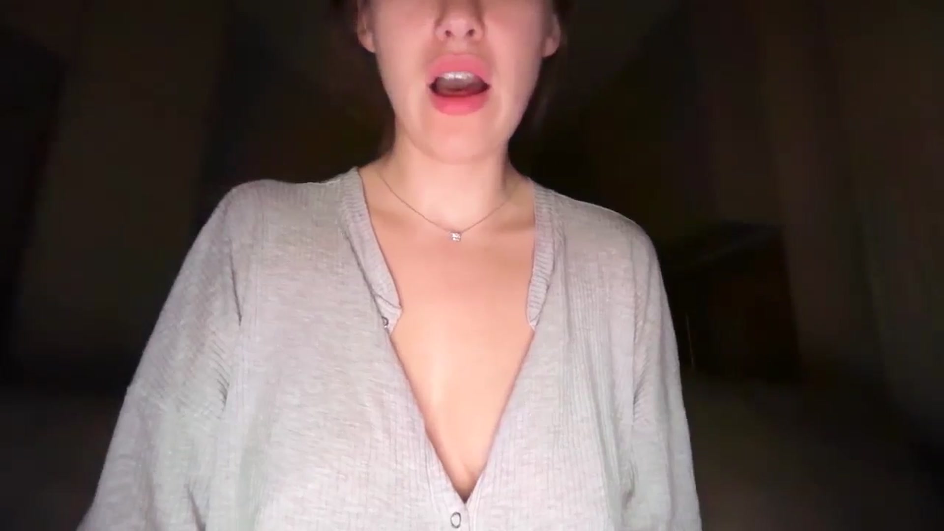 Gallery image thumbnail from SkySunFlower's myfreecams stream on, 12/13/2025, 16:54 image 6 of 20