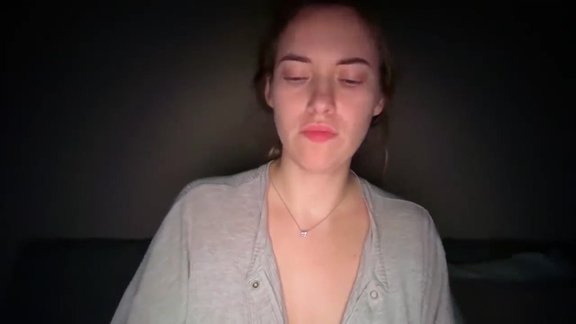 Gallery image thumbnail from SkySunFlower's myfreecams stream on, 12/13/2025, 16:54 image 20 of 20