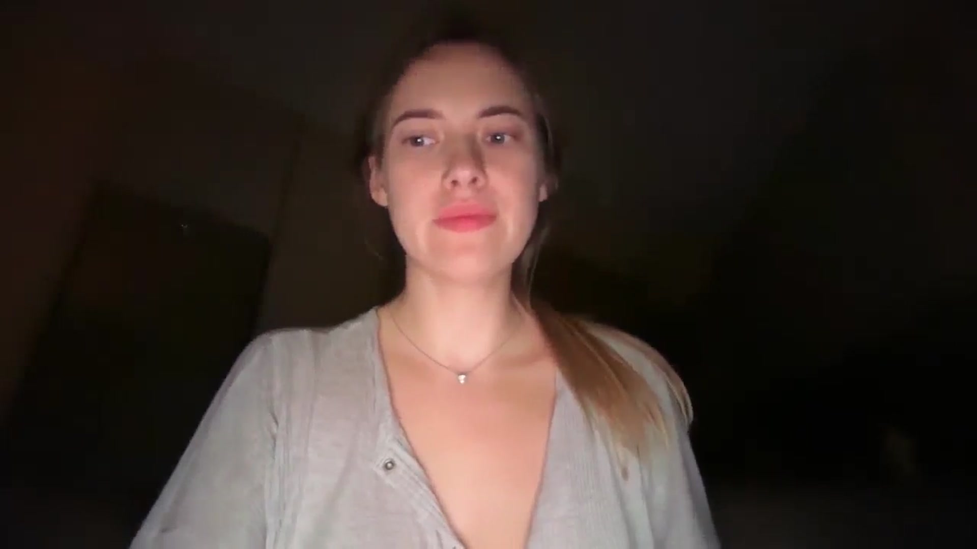 Gallery image thumbnail from SkySunFlower's myfreecams stream on, 12/13/2025, 16:54 image 7 of 20