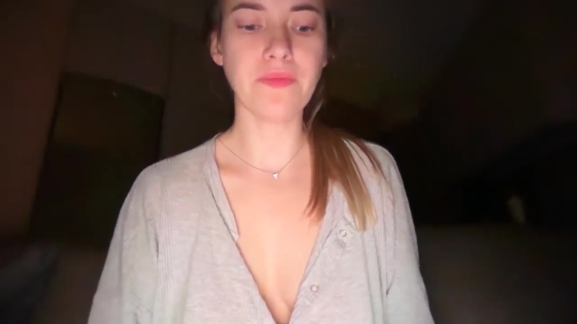 Gallery image thumbnail from SkySunFlower's myfreecams stream on, 12/13/2025, 16:54 image 10 of 20