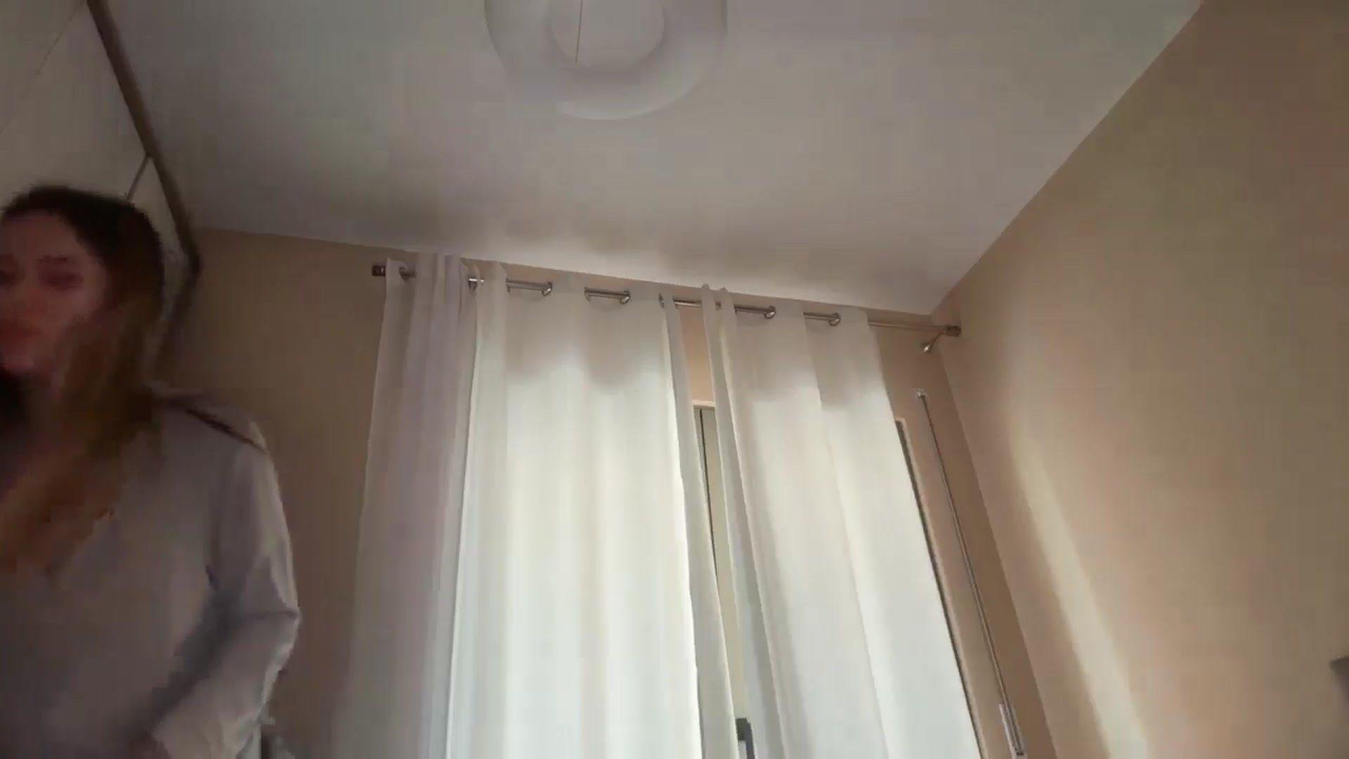 Gallery image thumbnail from SkySunFlower's myfreecams stream on, 12/16/2025, 08:34 image 17 of 20