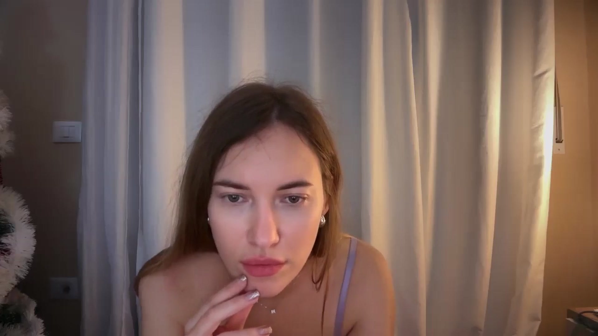 Gallery image thumbnail from SkySunFlower's myfreecams stream on, 12/24/2025, 02:55 image 8 of 20