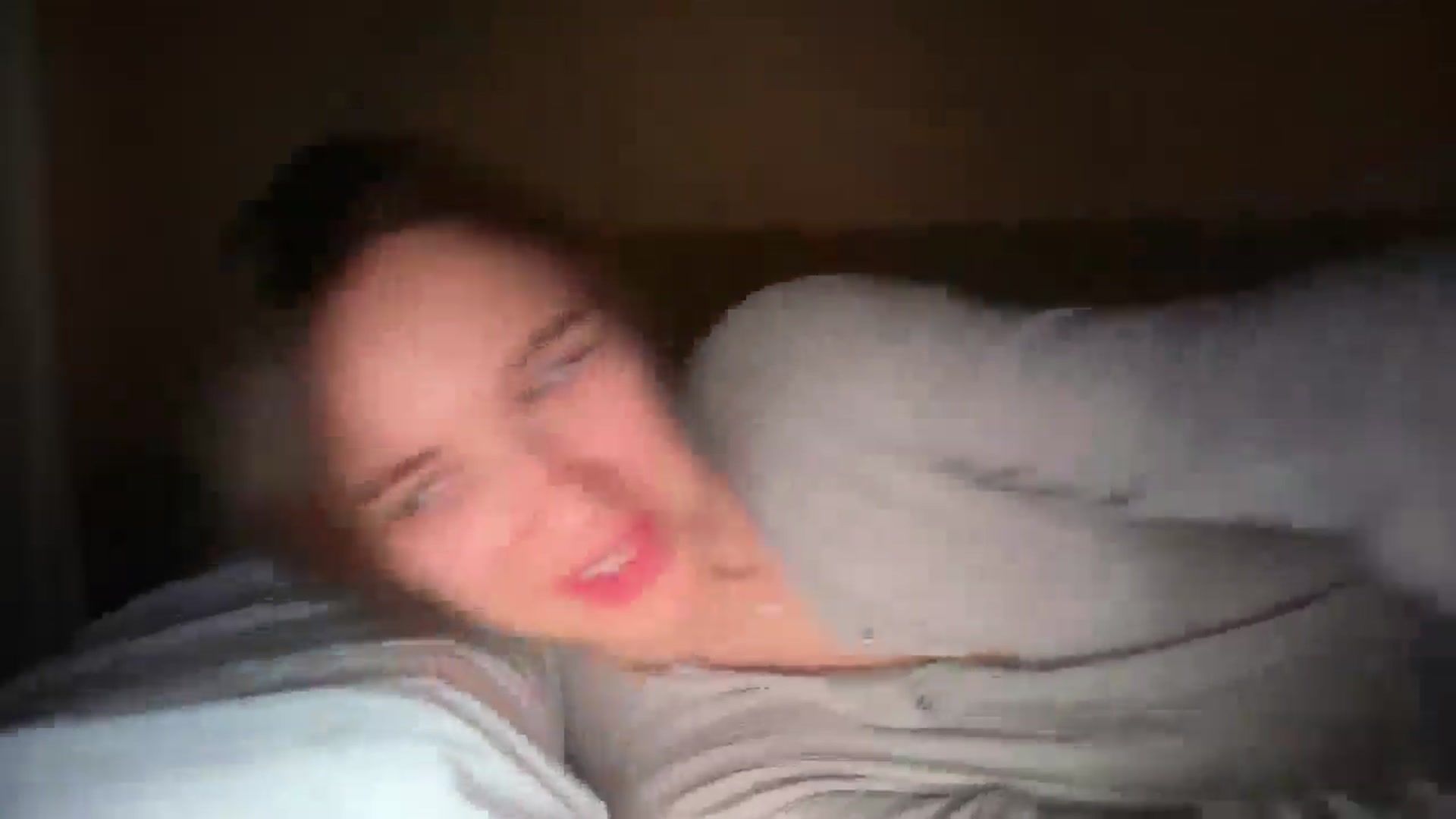 Gallery image thumbnail from SkySunFlower's myfreecams stream on, 12/25/2025, 09:16 image 10 of 20